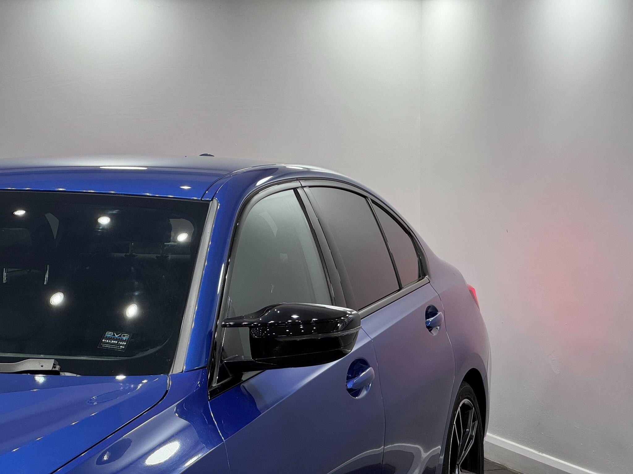 BMW 3 Series view 11