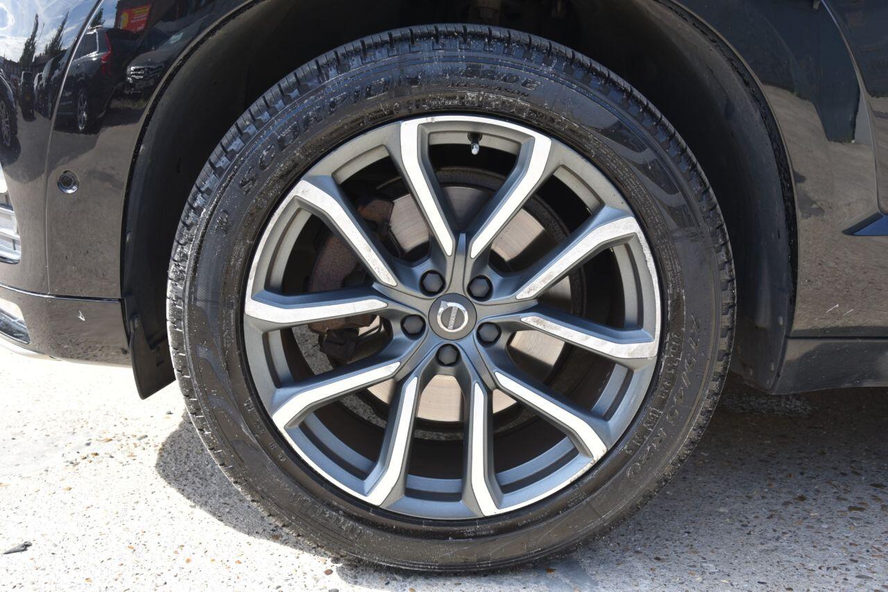 Volvo XC90 view 60
