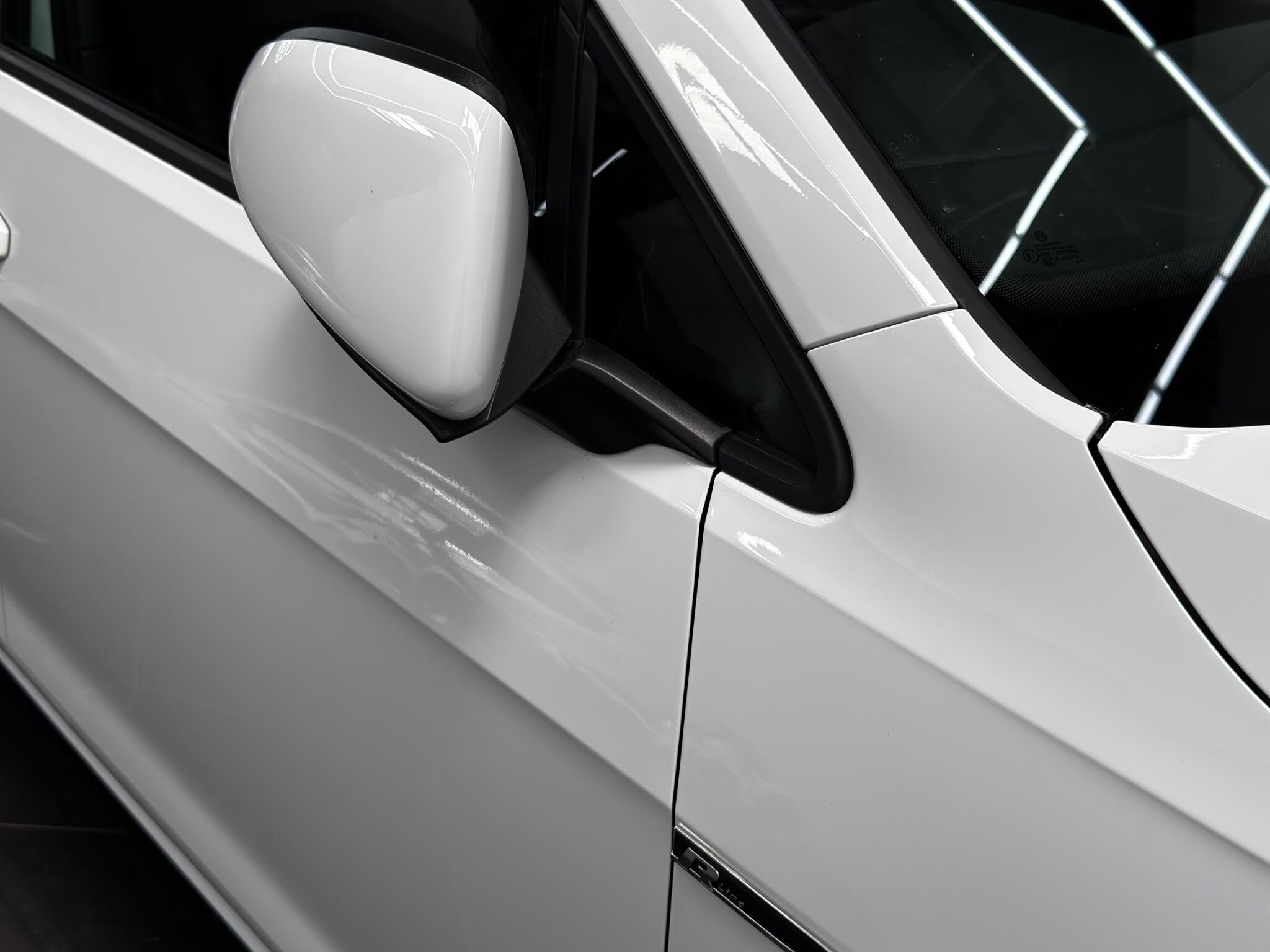 Volkswagen Golf view 18