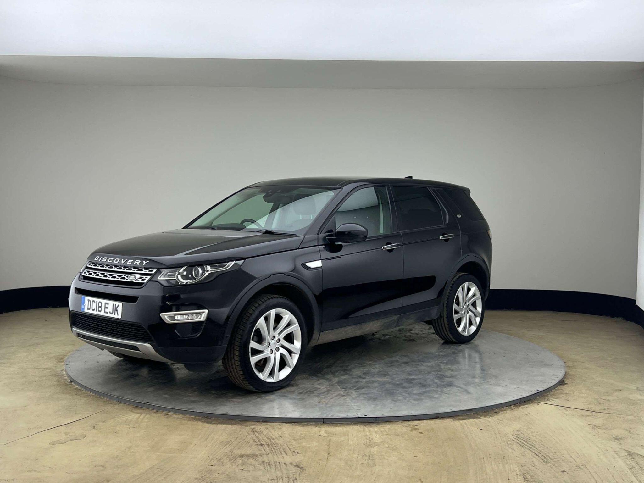 Land Rover Discovery Sport view 6