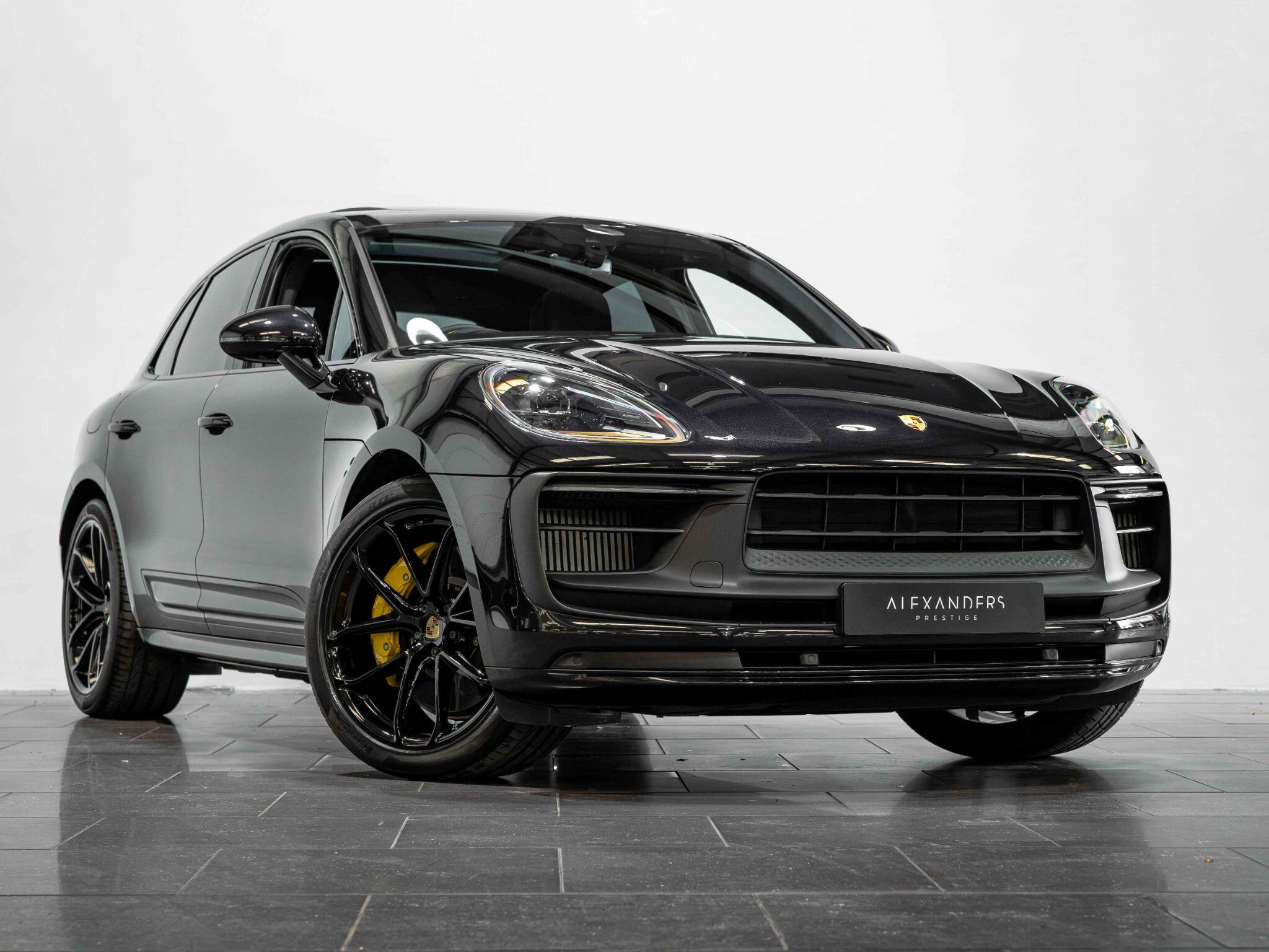 Porsche Macan view 7