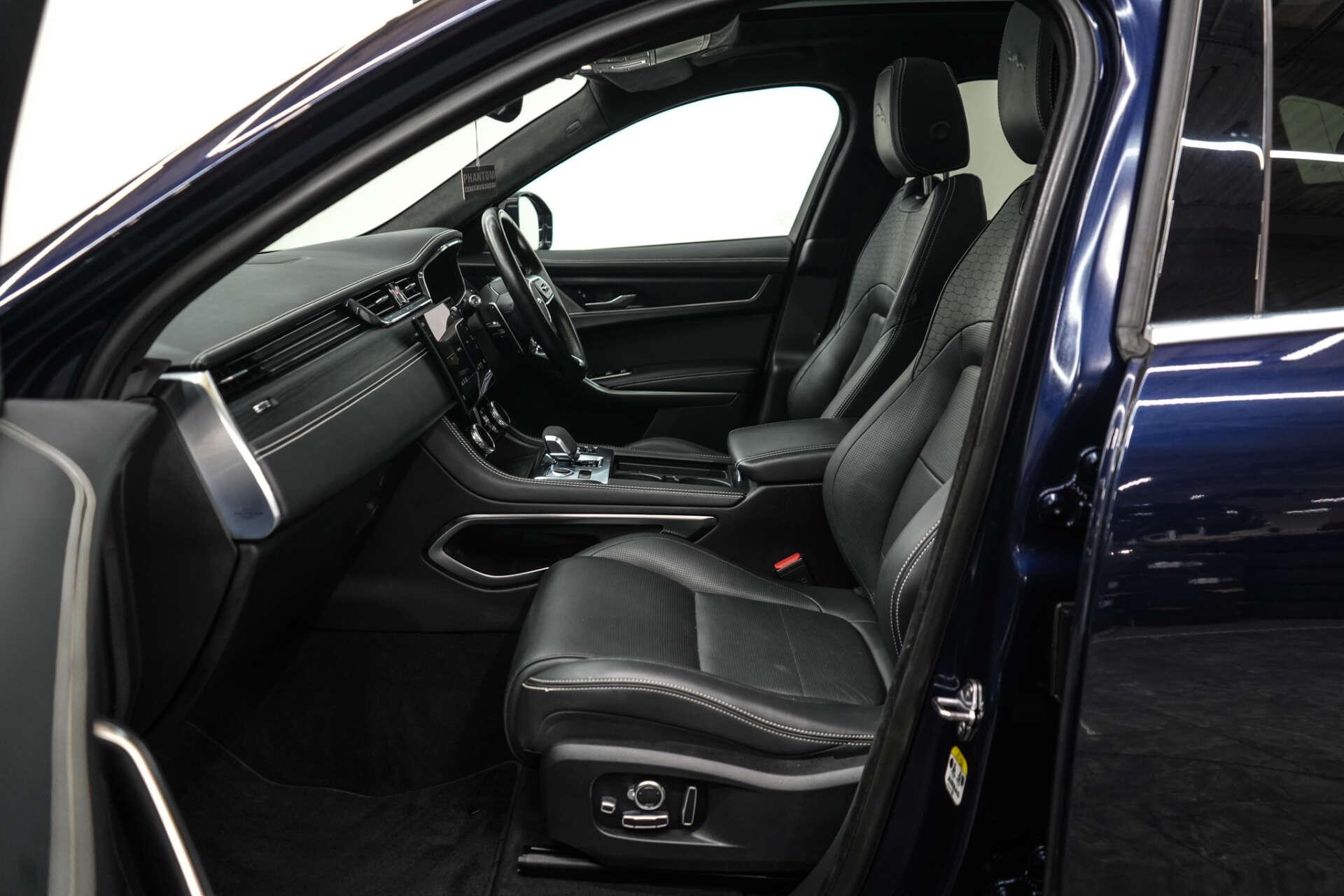 Jaguar F-Pace view 14
