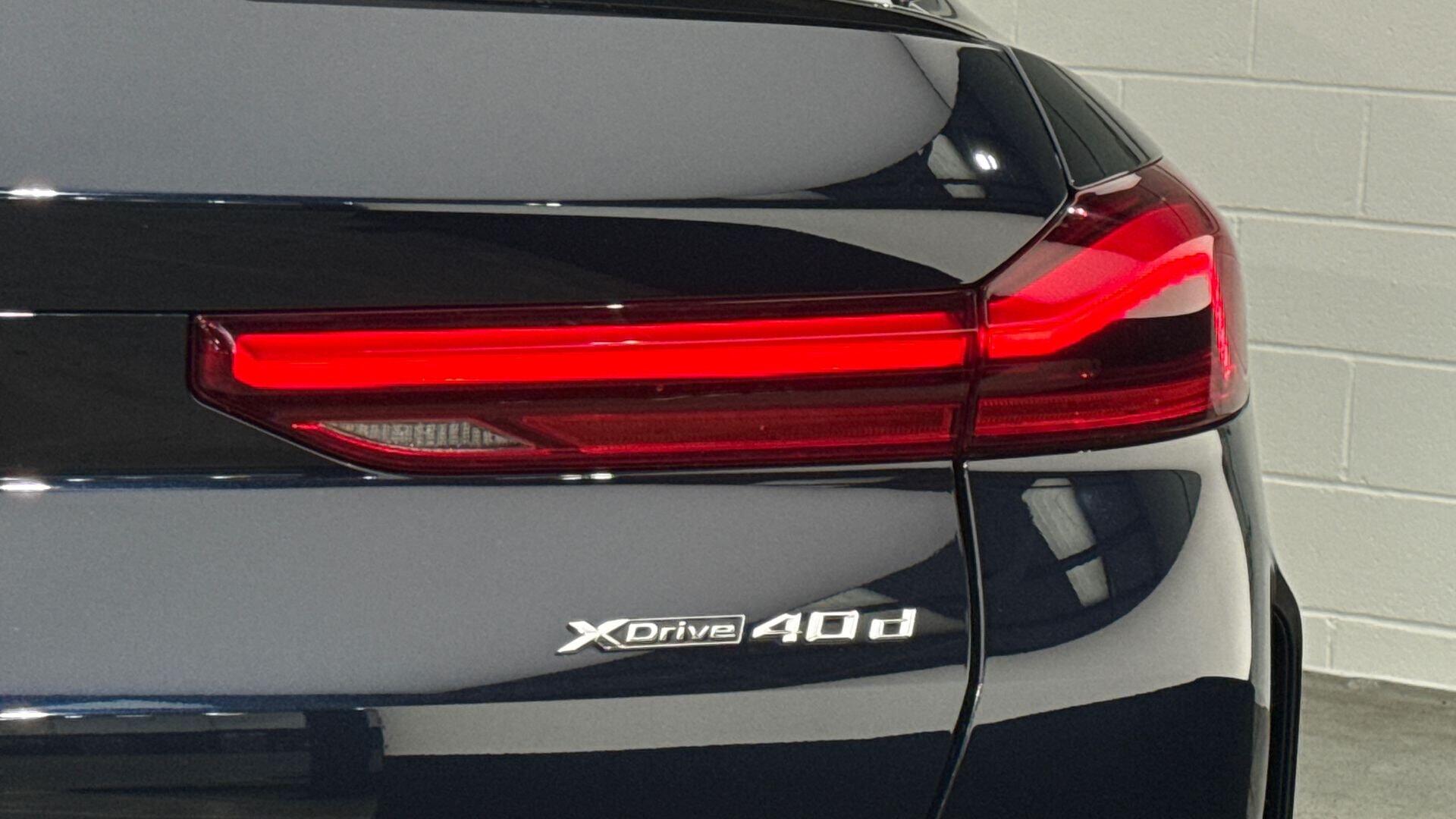 BMW X6 view 23
