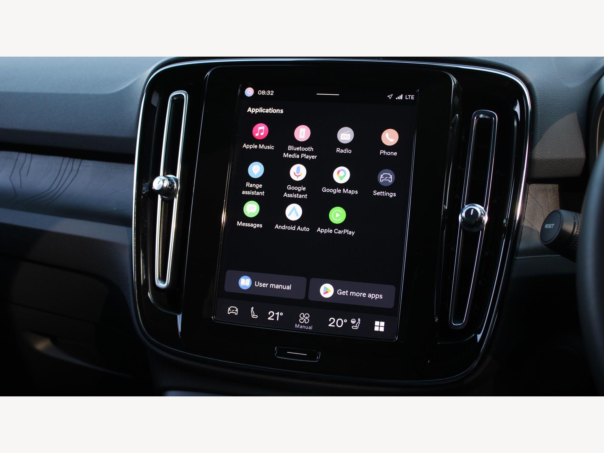 Volvo XC40 view 15
