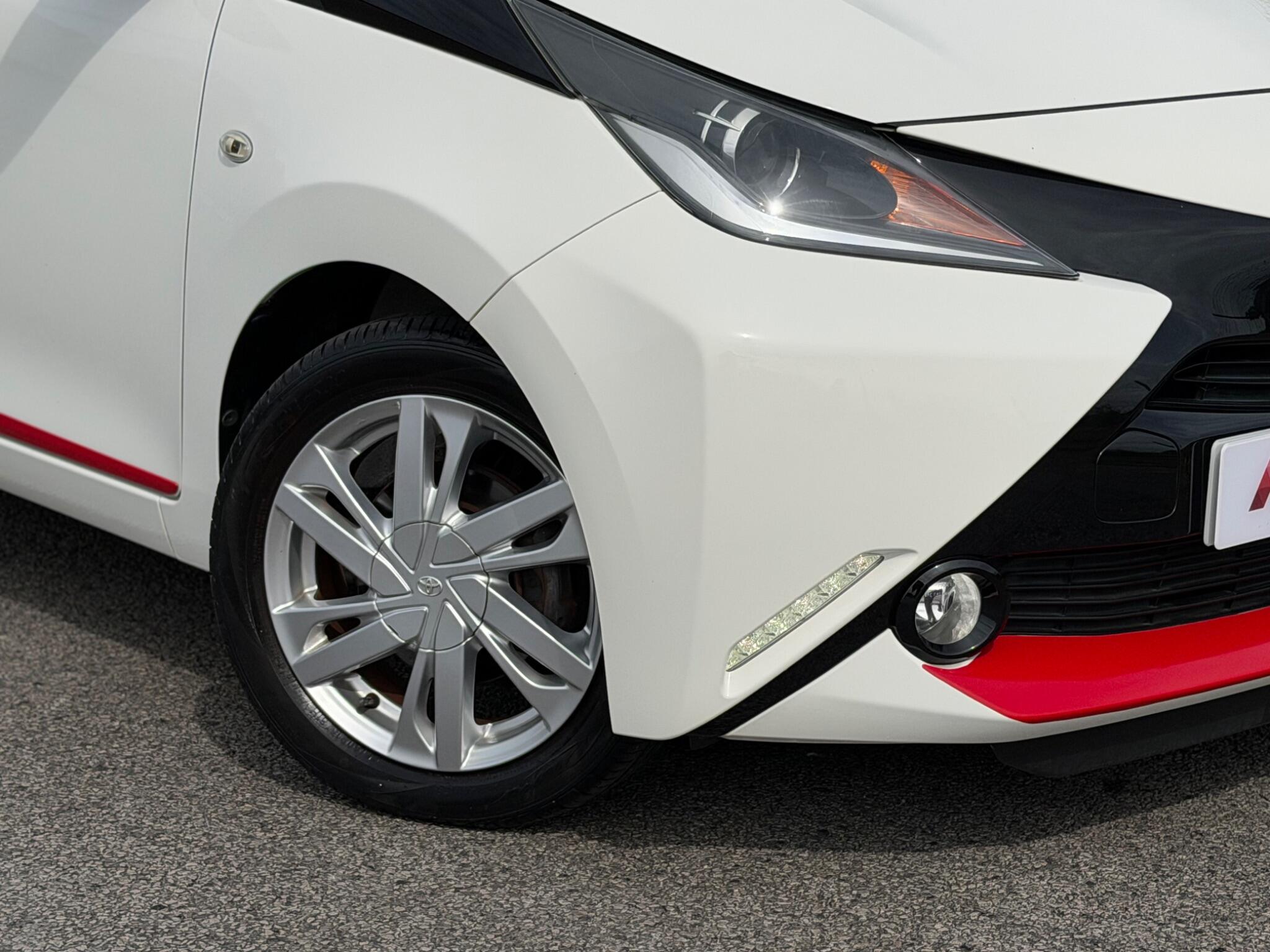 Toyota Aygo view 23