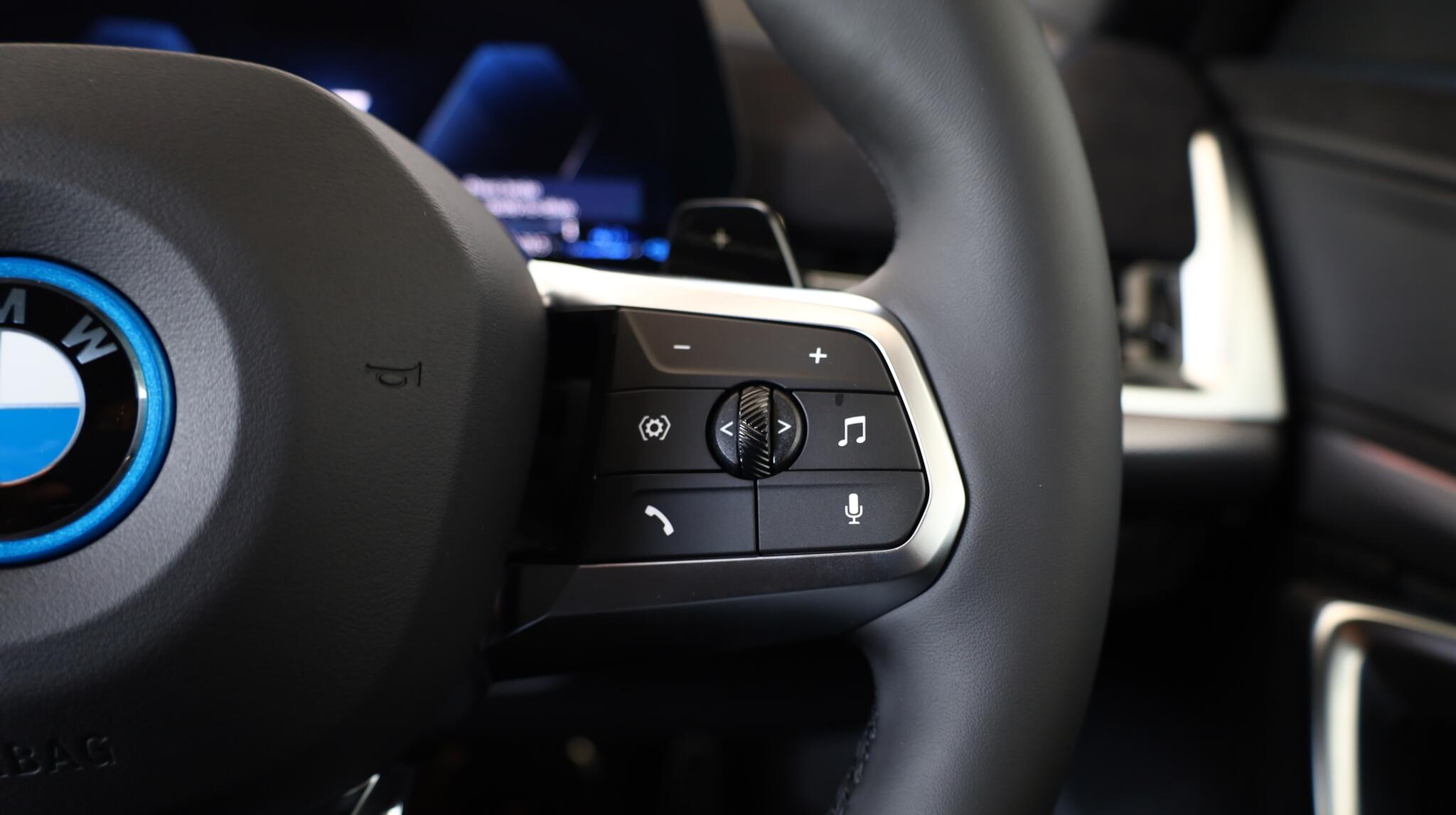 BMW X1 view 18