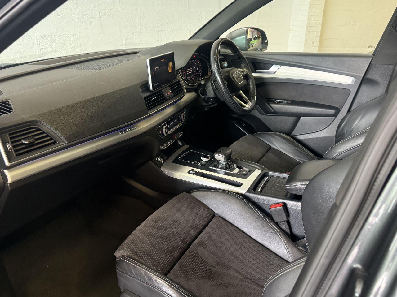 Audi Q5 view 54