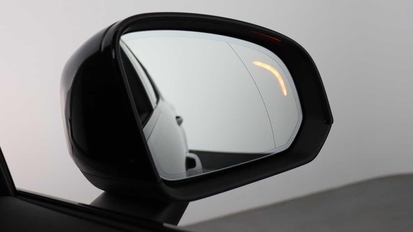 Volvo XC40 view 33