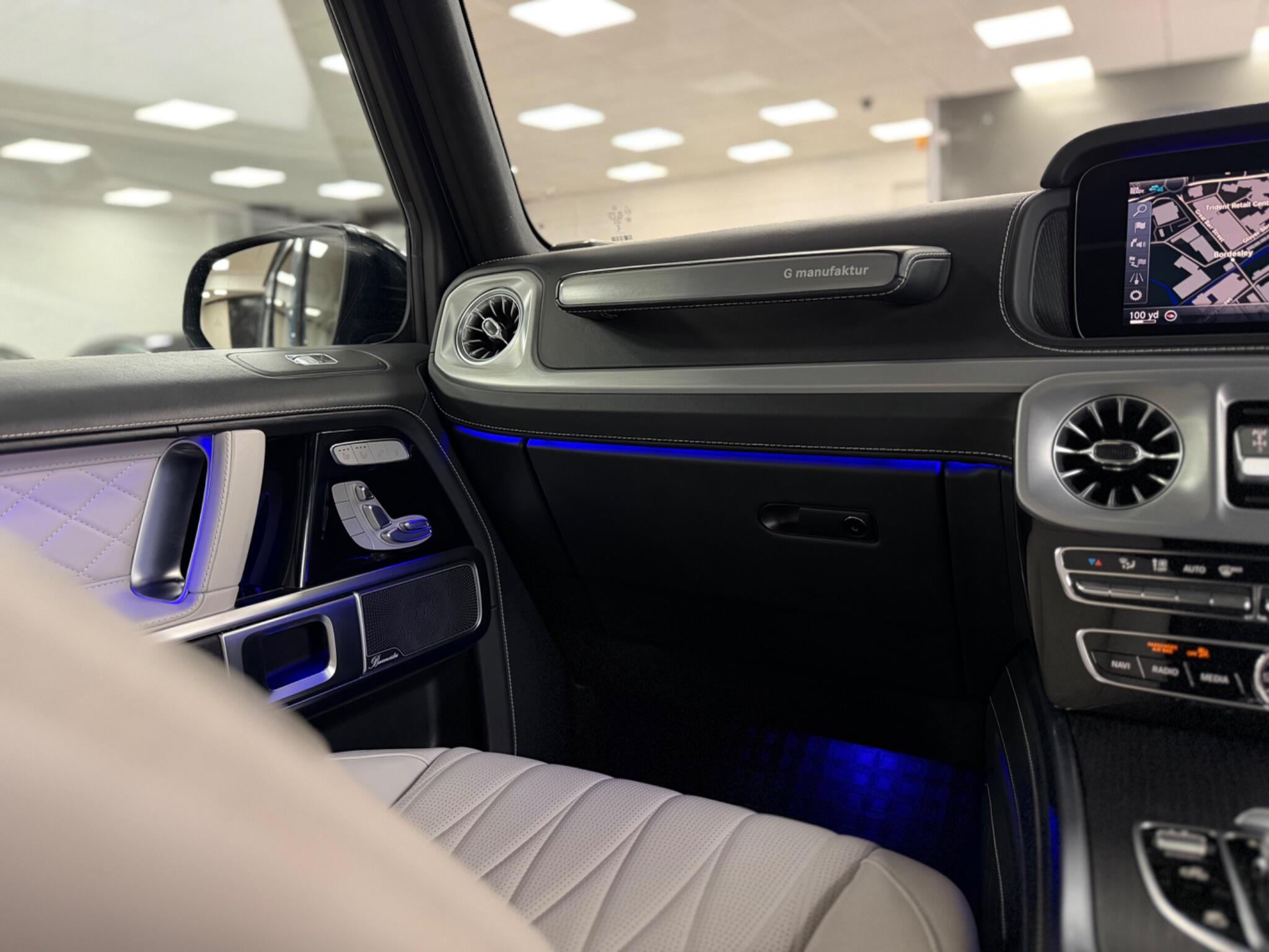 Mercedes-Benz G-Class view 66