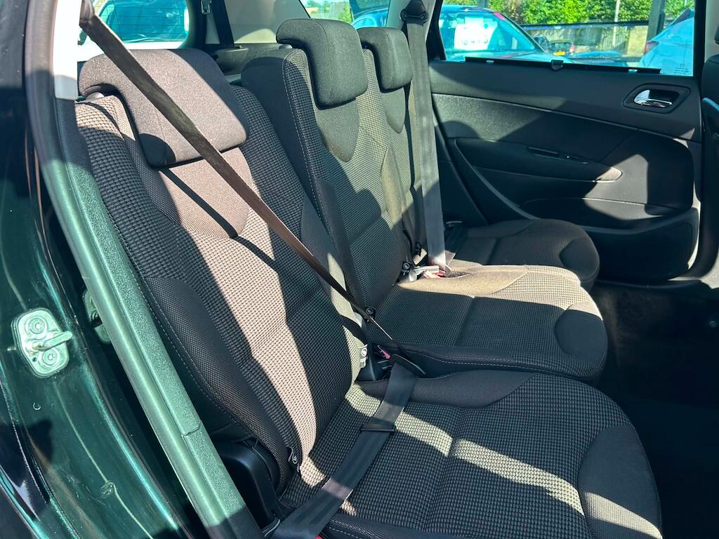 Peugeot 308 view 13