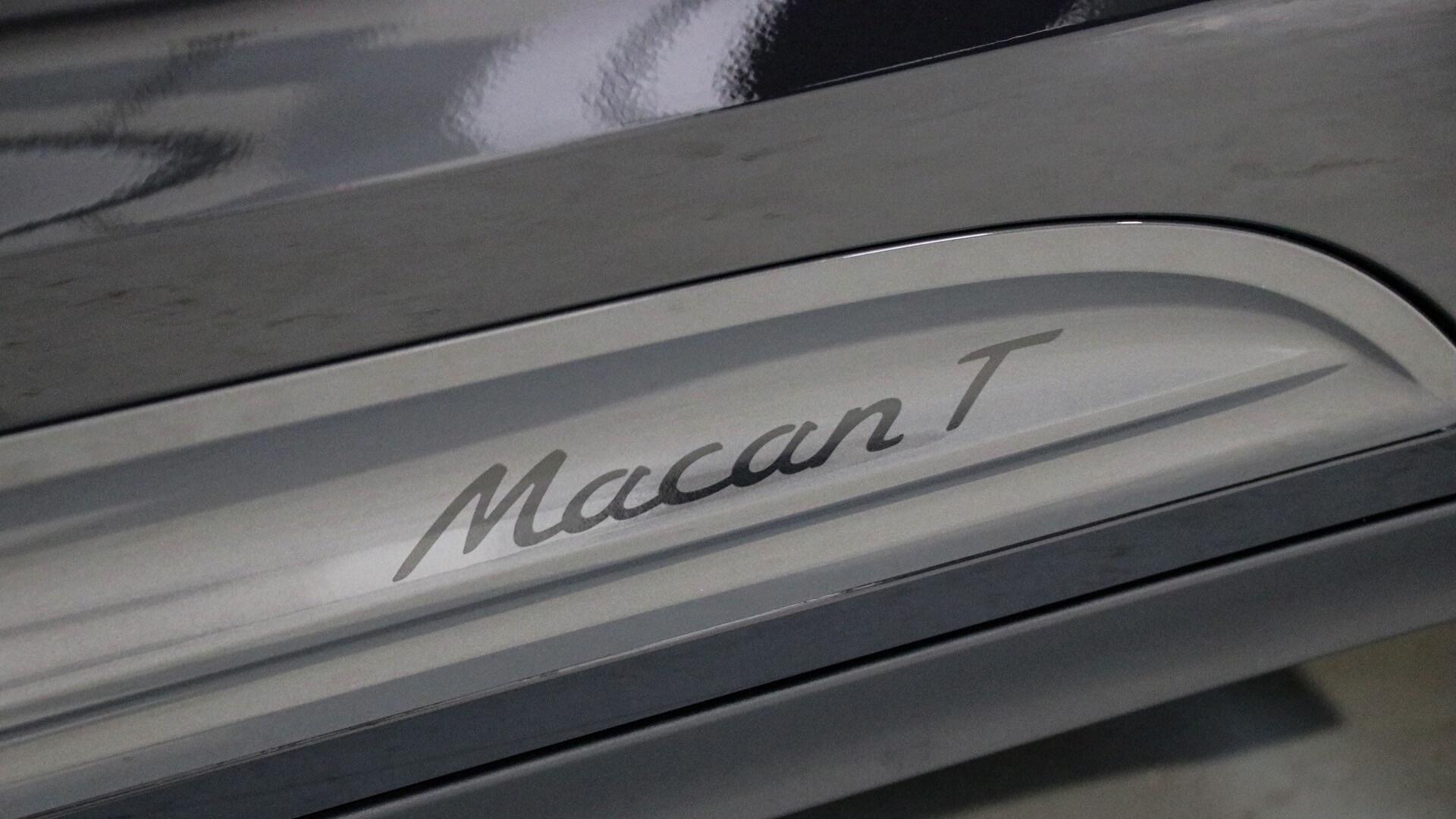 Porsche Macan view 36