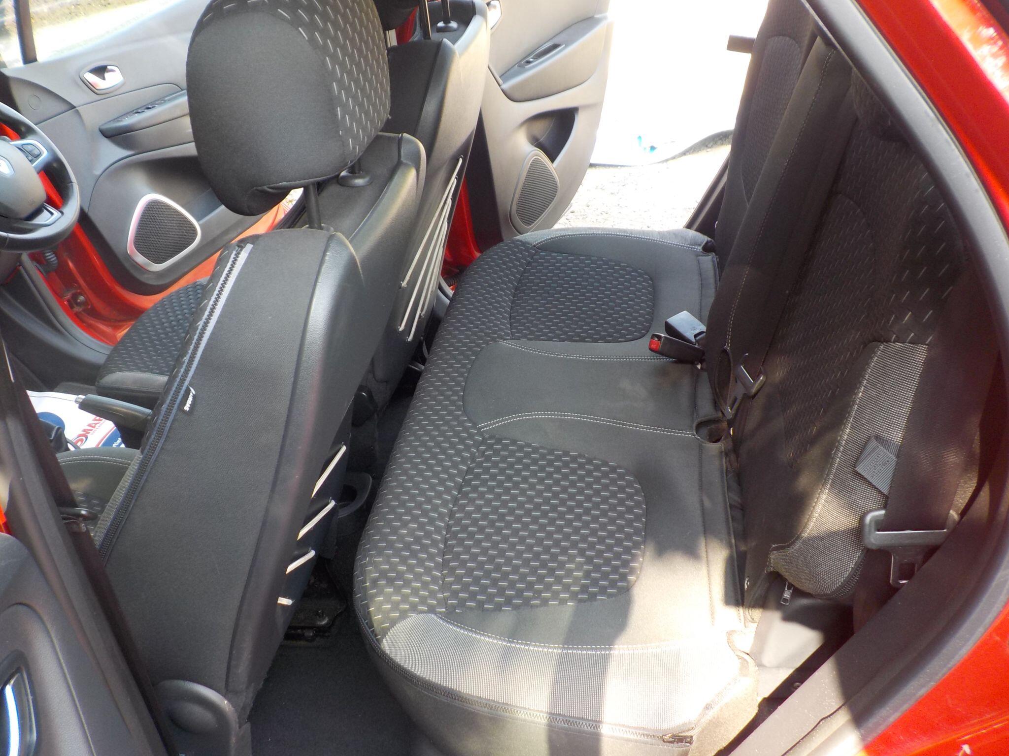 Renault Captur 1.5 dCi ENERGY Dynamique Nav Euro 6 (s/s) 5dr