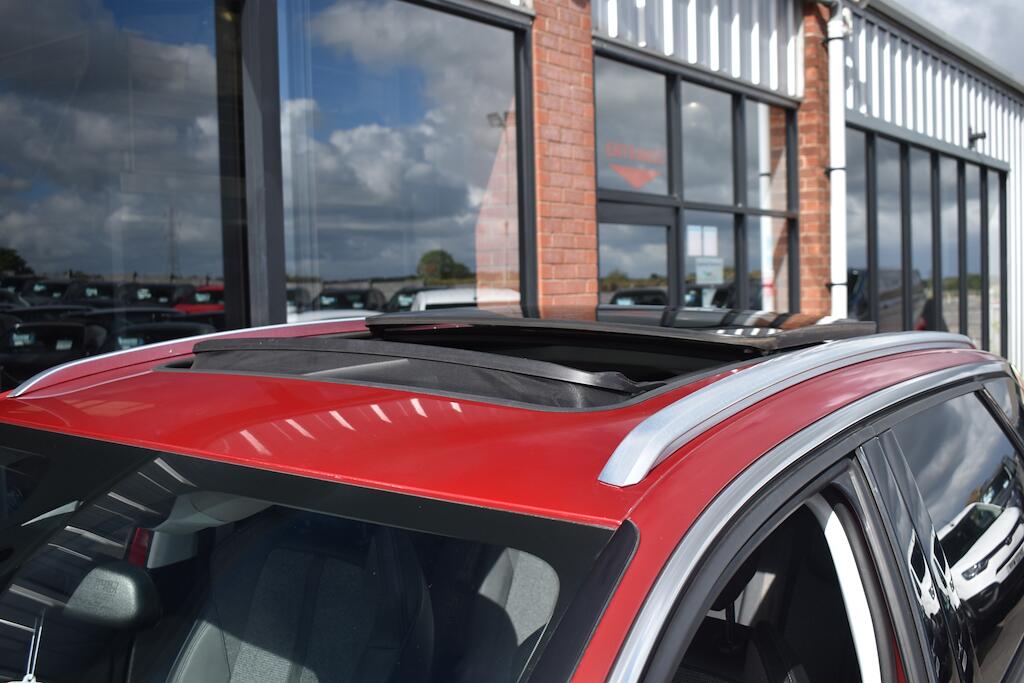 Peugeot 3008 view 17