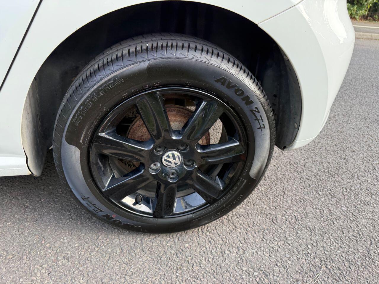 Volkswagen Polo view 16