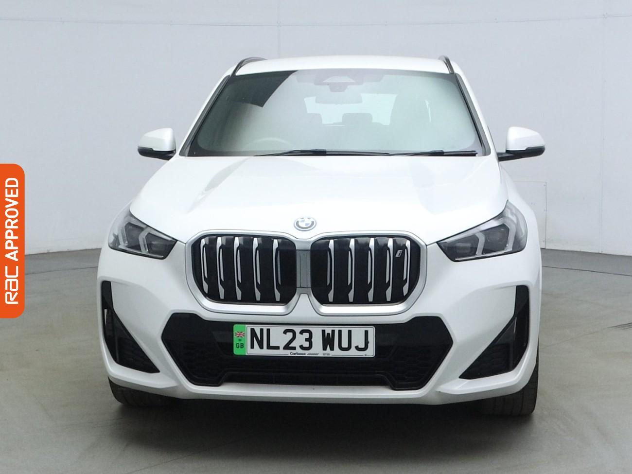 BMW Ix1 view 8