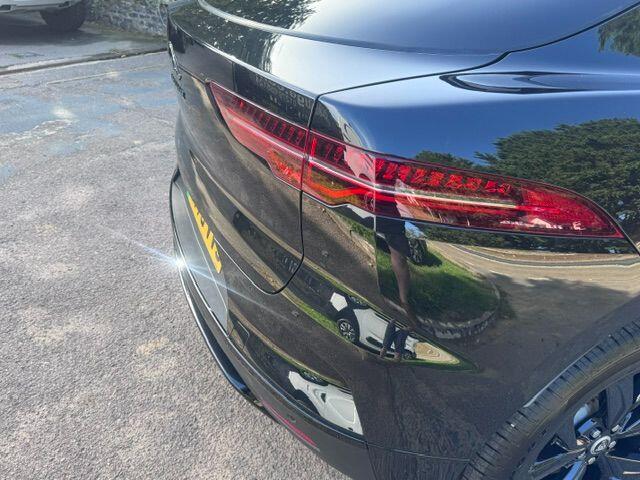 Jaguar I-Pace view 41