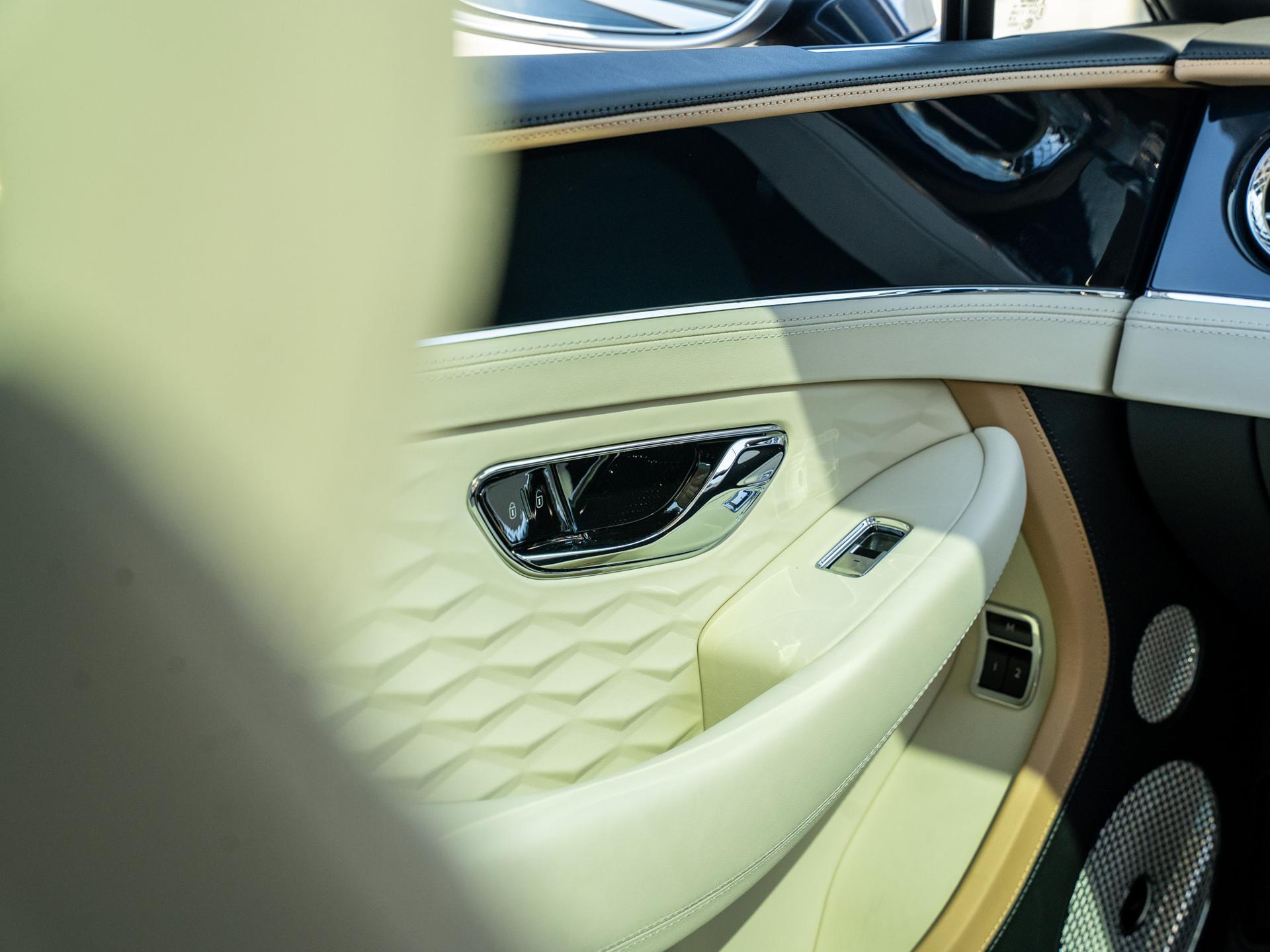 Bentley Continental view 25