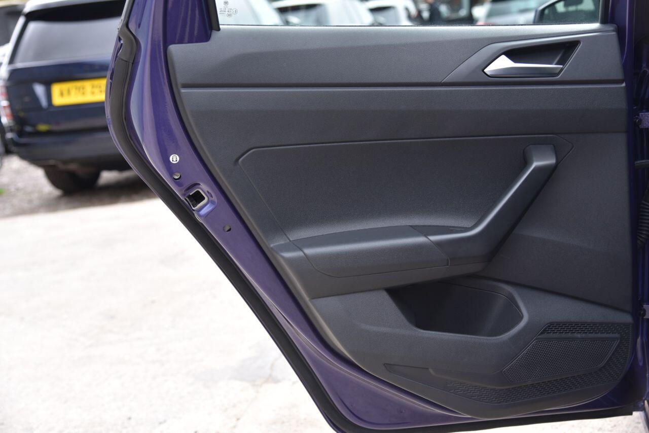 Volkswagen Polo view 58