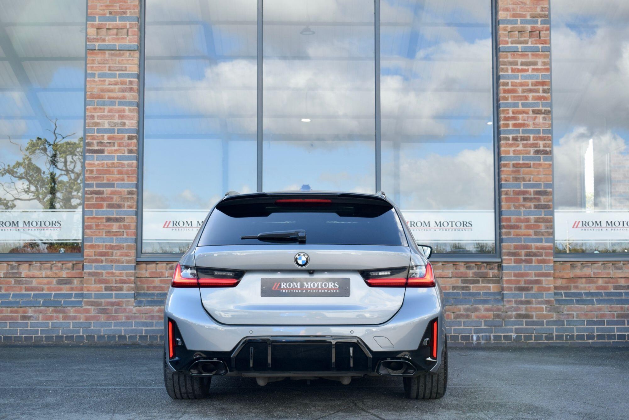 BMW 3 Series view 6