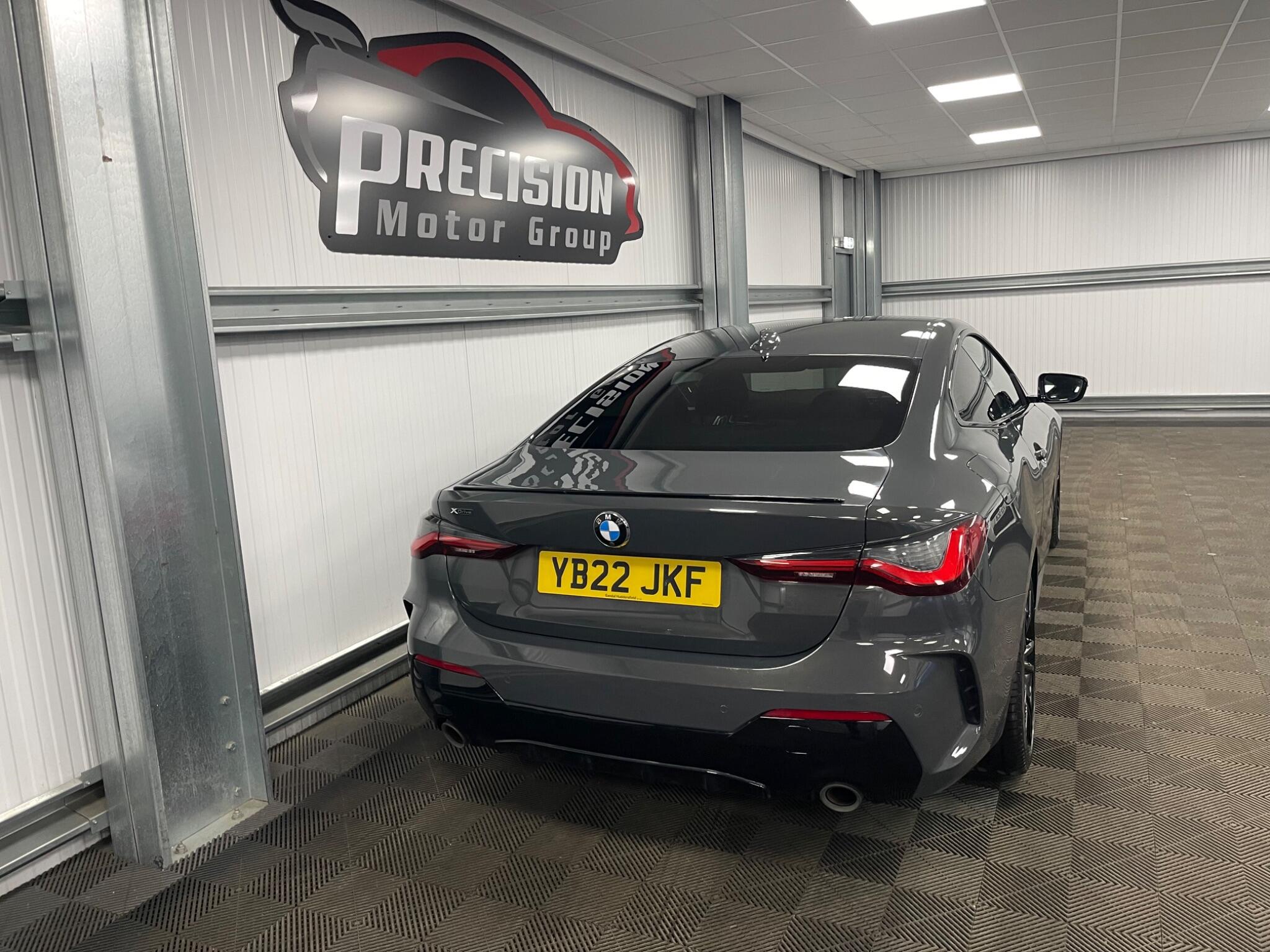 BMW 4 Series view 22