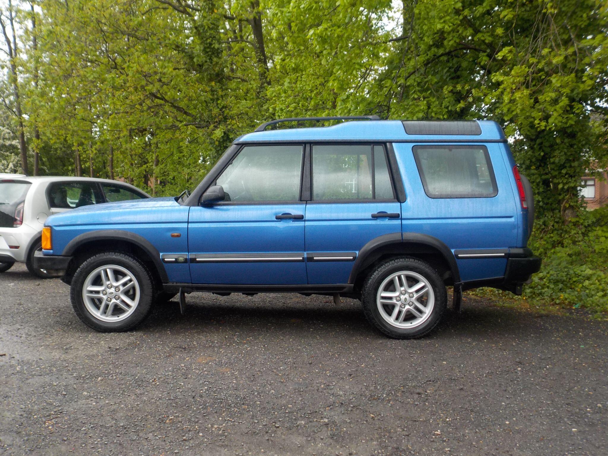 Land Rover Discovery 2.5 TD5 XS Station Wagon 5dr Diesel Manual (5 Seats) (262 g/km, 136 bhp)