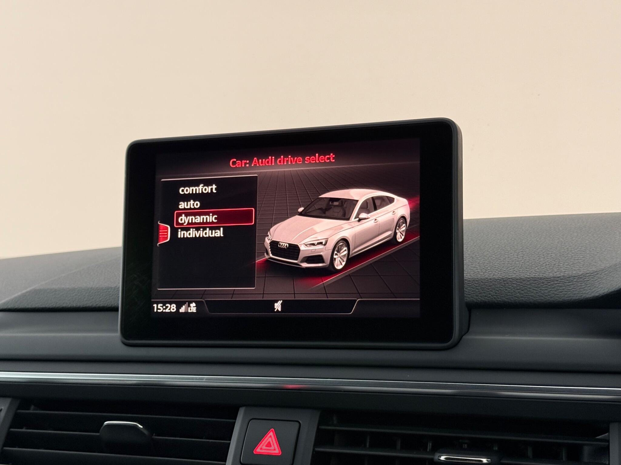 Audi A5 view 27