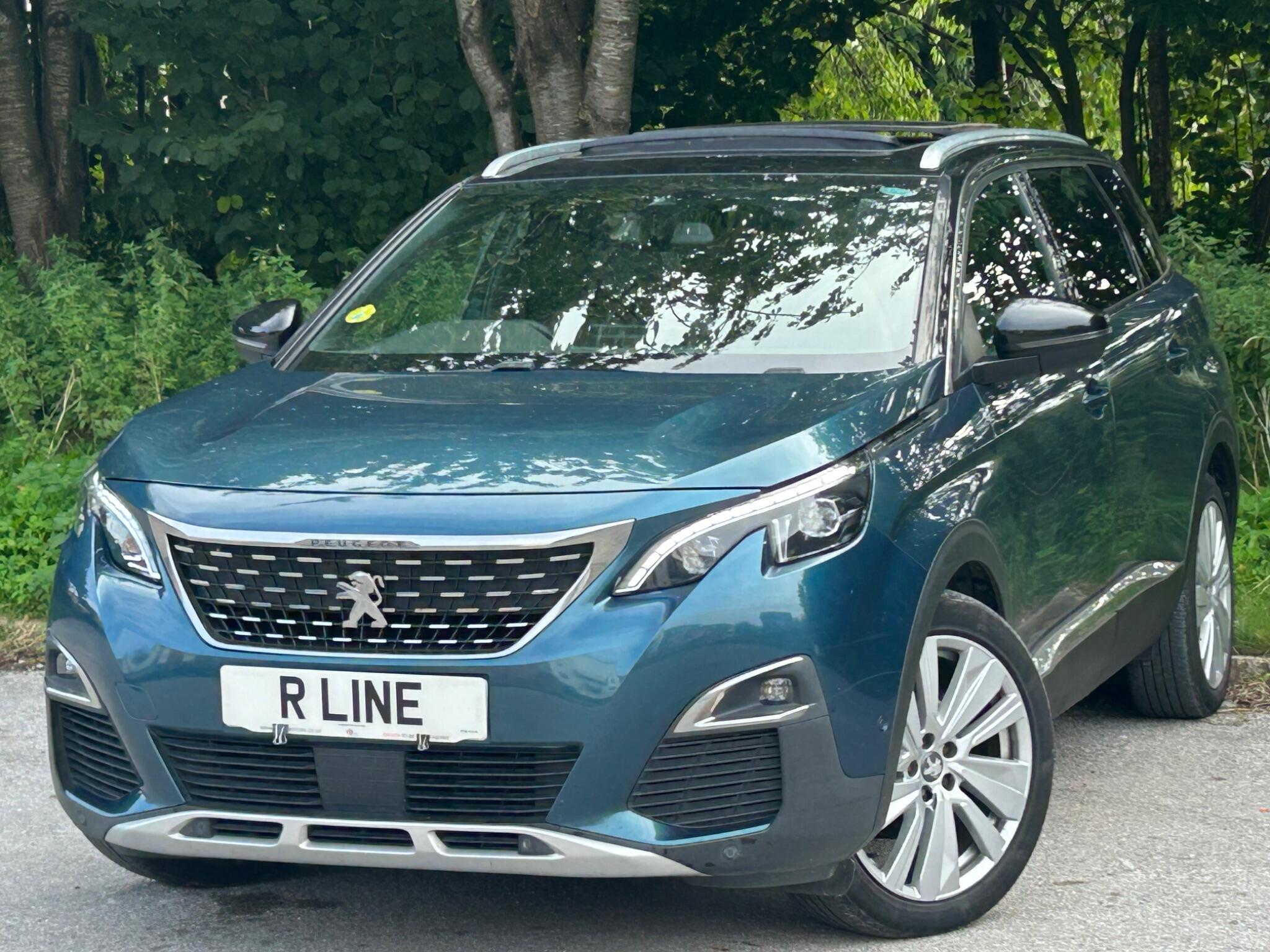 Peugeot 5008 view 8