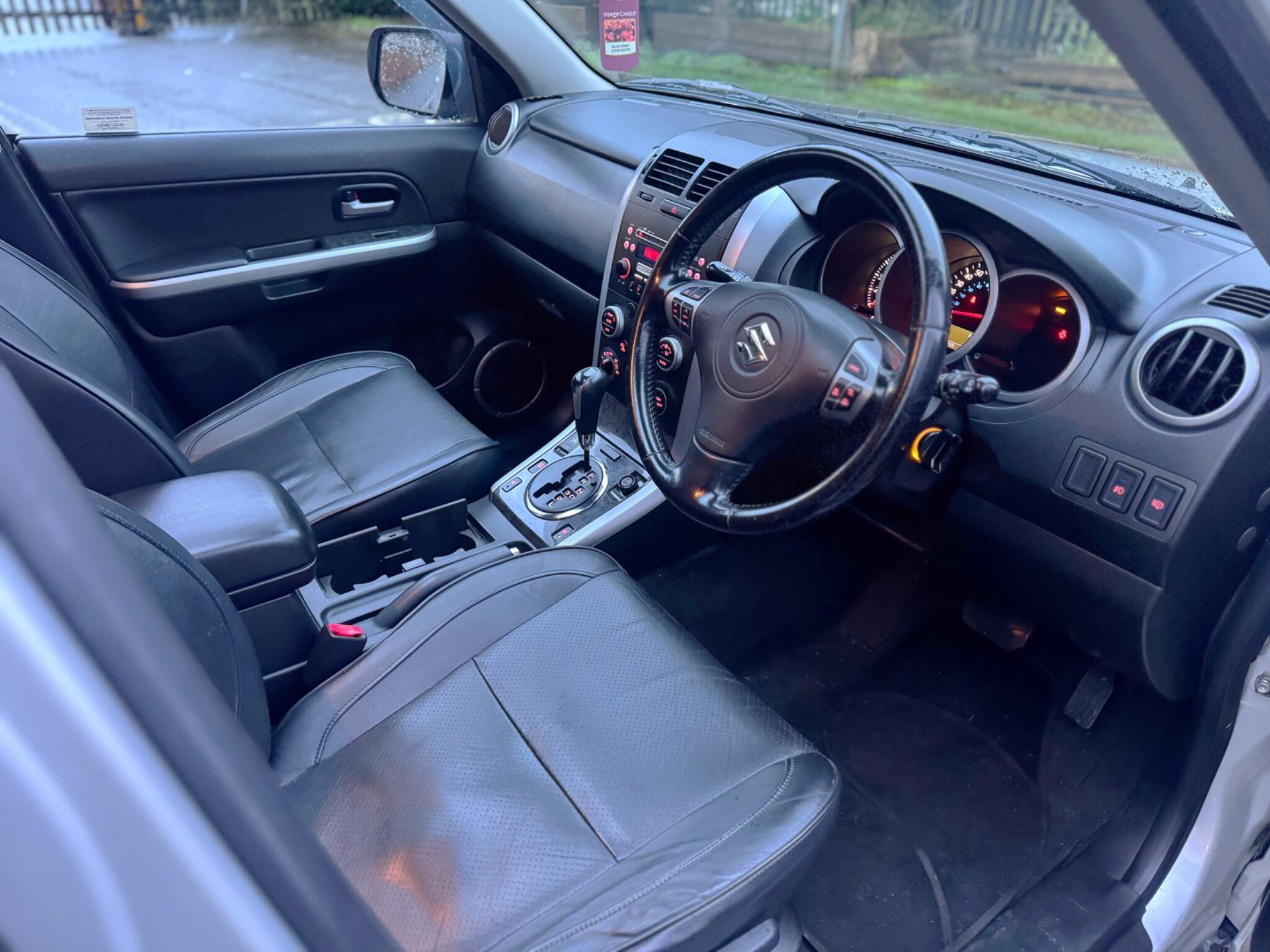 2010 Suzuki Grand Vitara 2.4 VVT SZ5 Auto 4WD Euro 4 5dr image 55