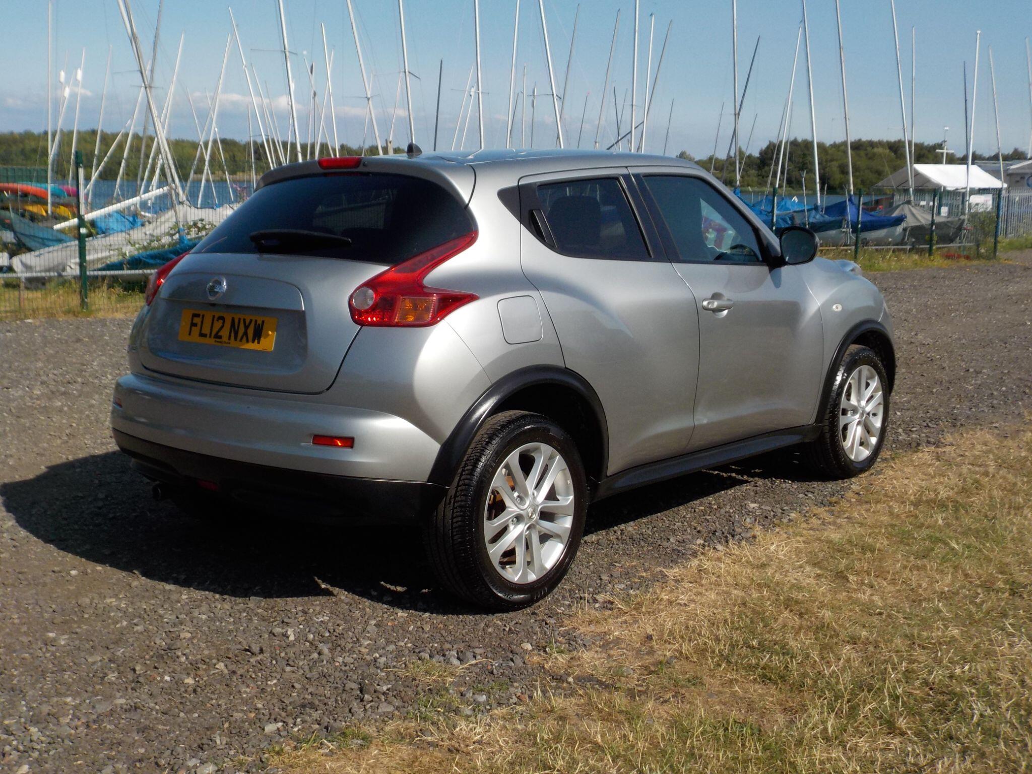 Nissan Juke 1.6 Acenta Premium Euro 5 (s/s) 5dr