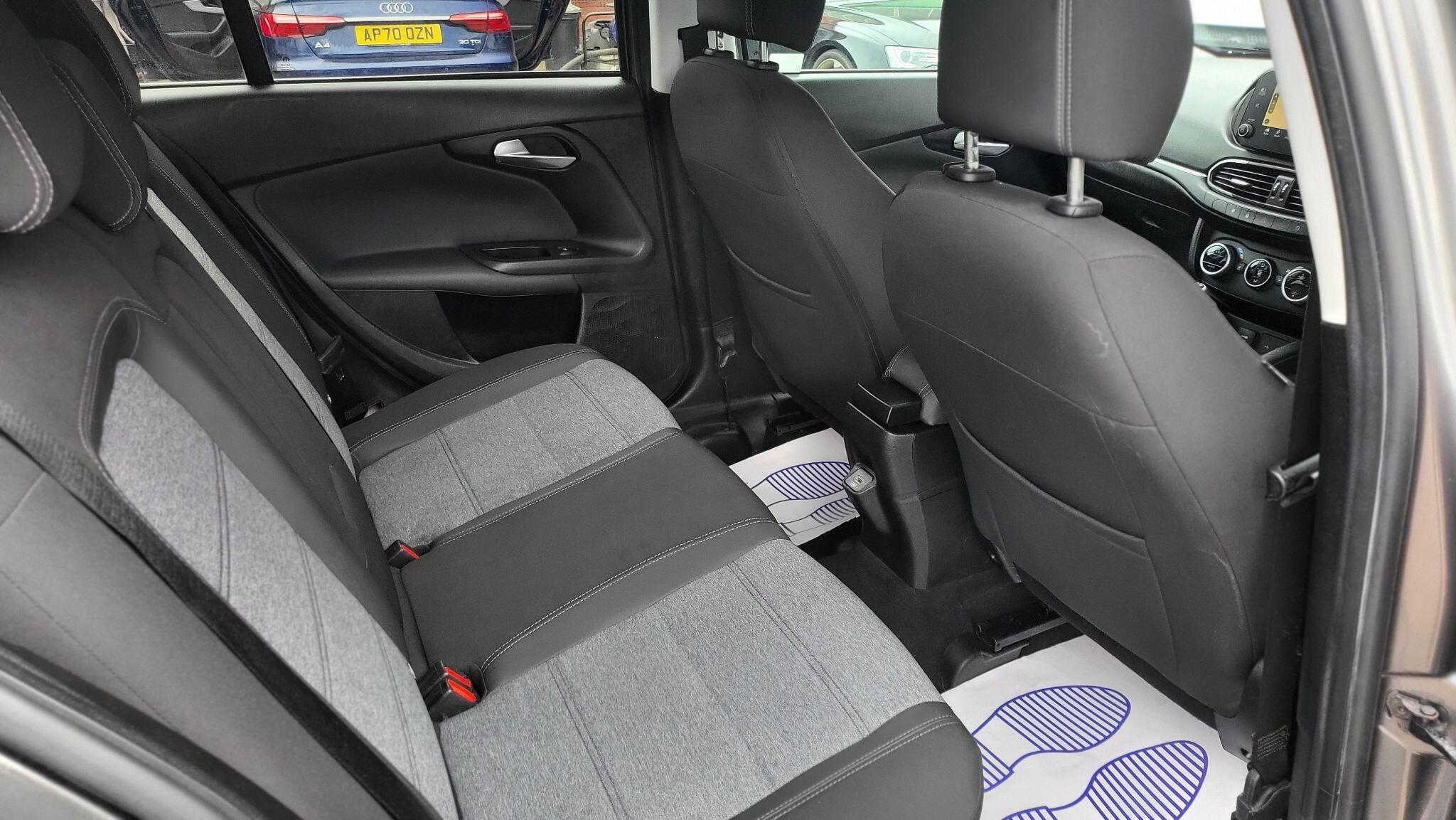 Fiat Tipo view 17