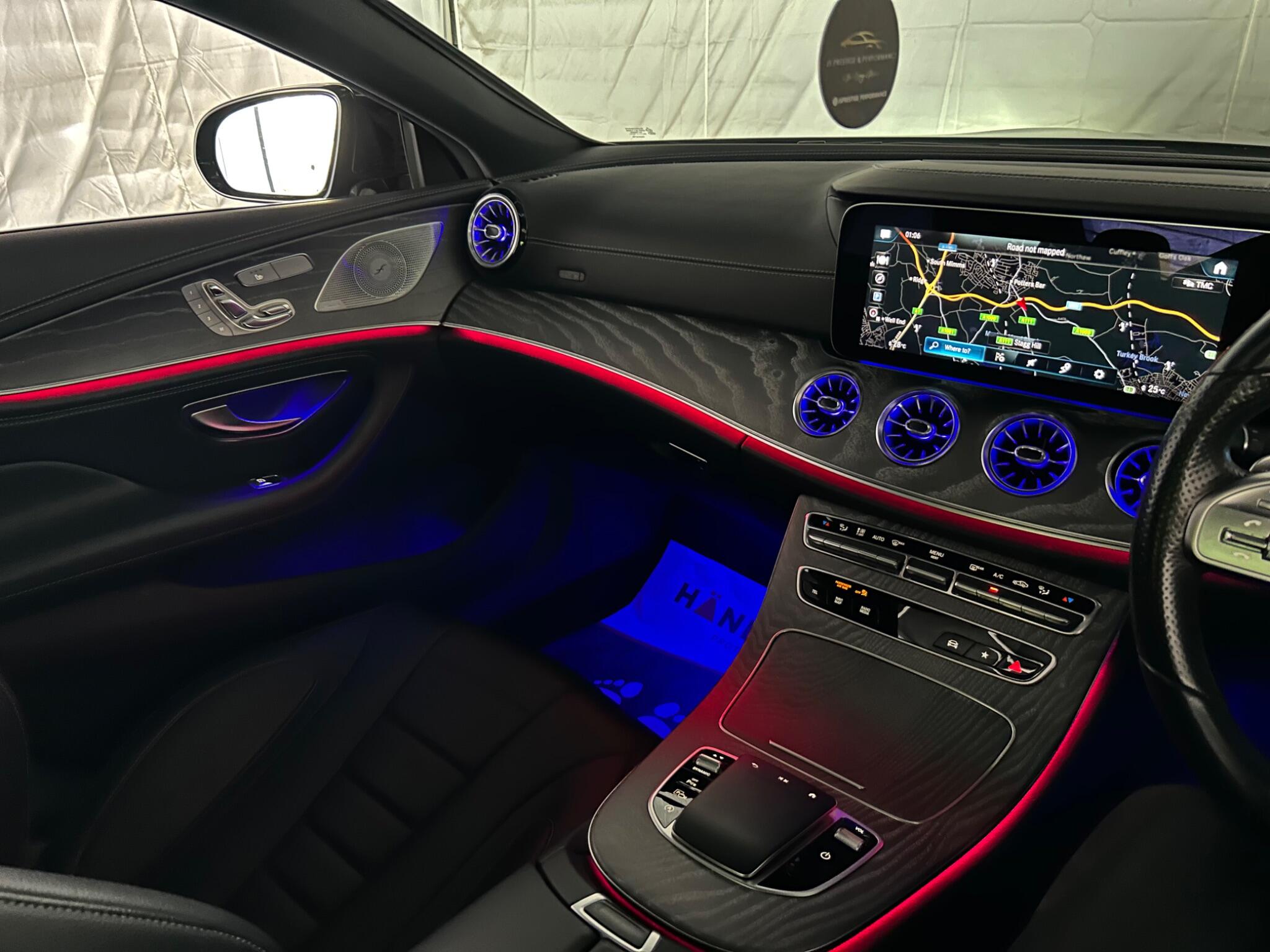 Mercedes-Benz CLS view 19