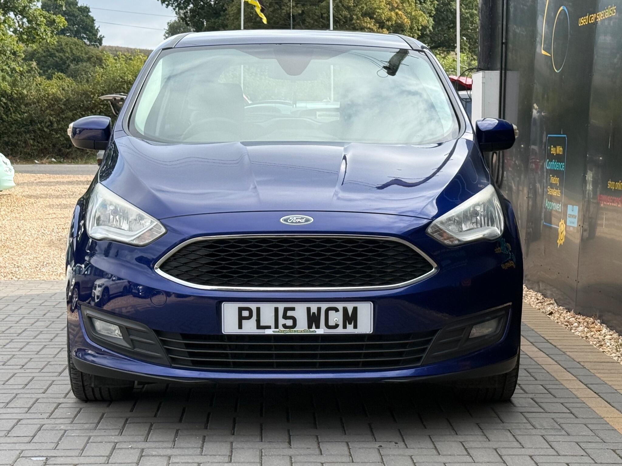 Ford Grand C-Max view 10