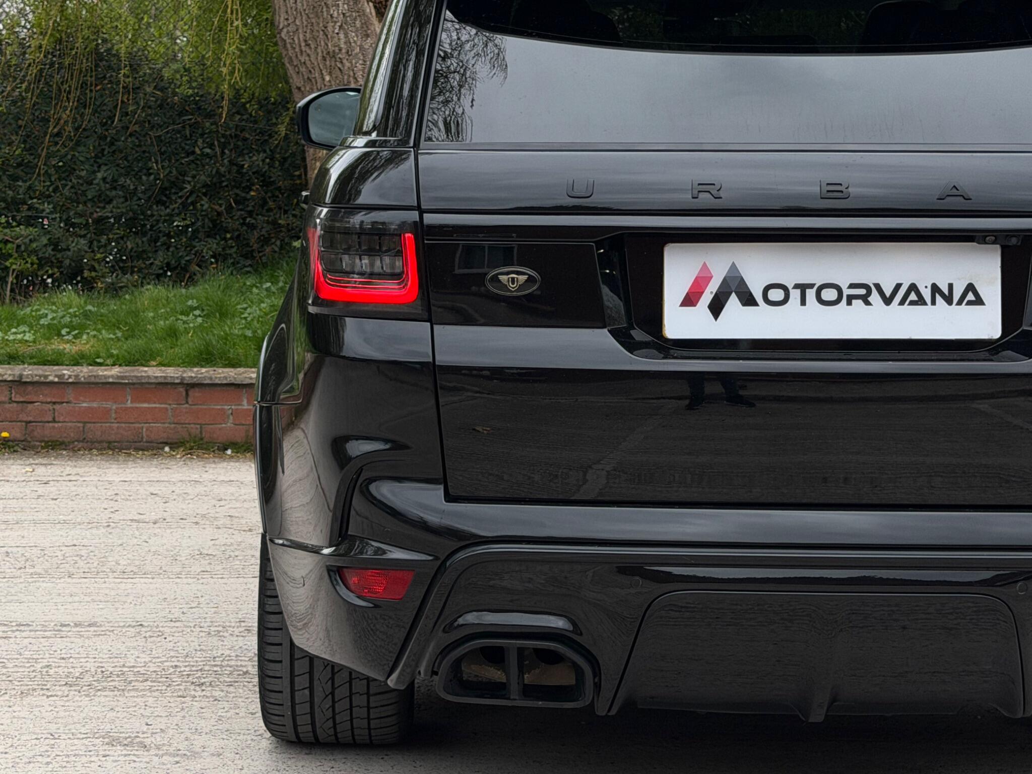 Land Rover Range Rover Sport view 11