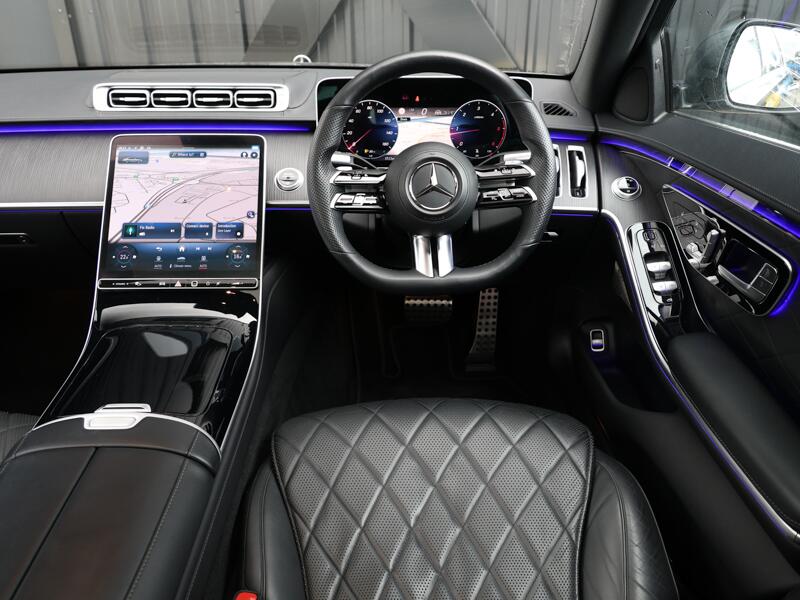 Mercedes-Benz S-Class view 7