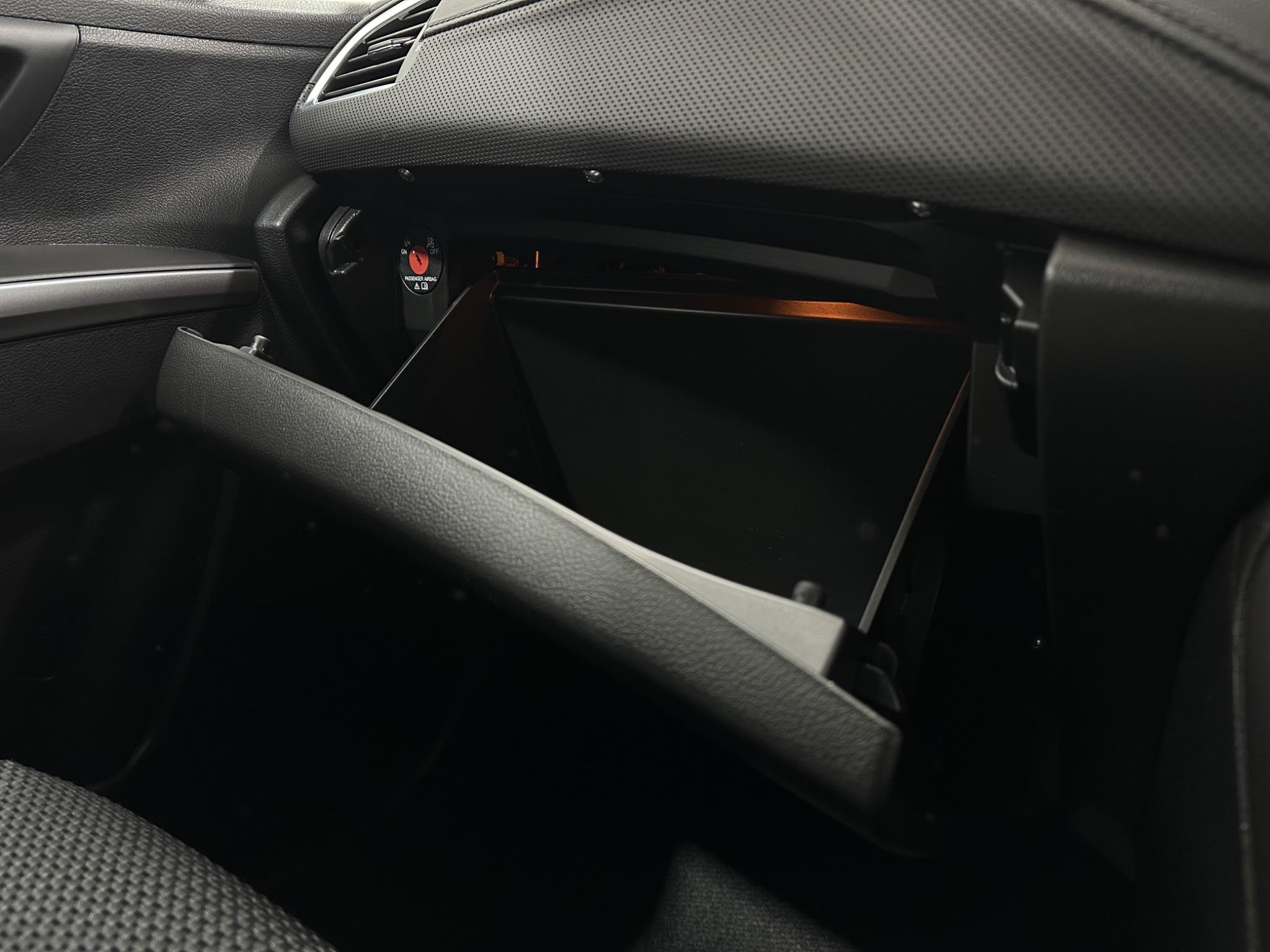 Suzuki S-Cross view 26