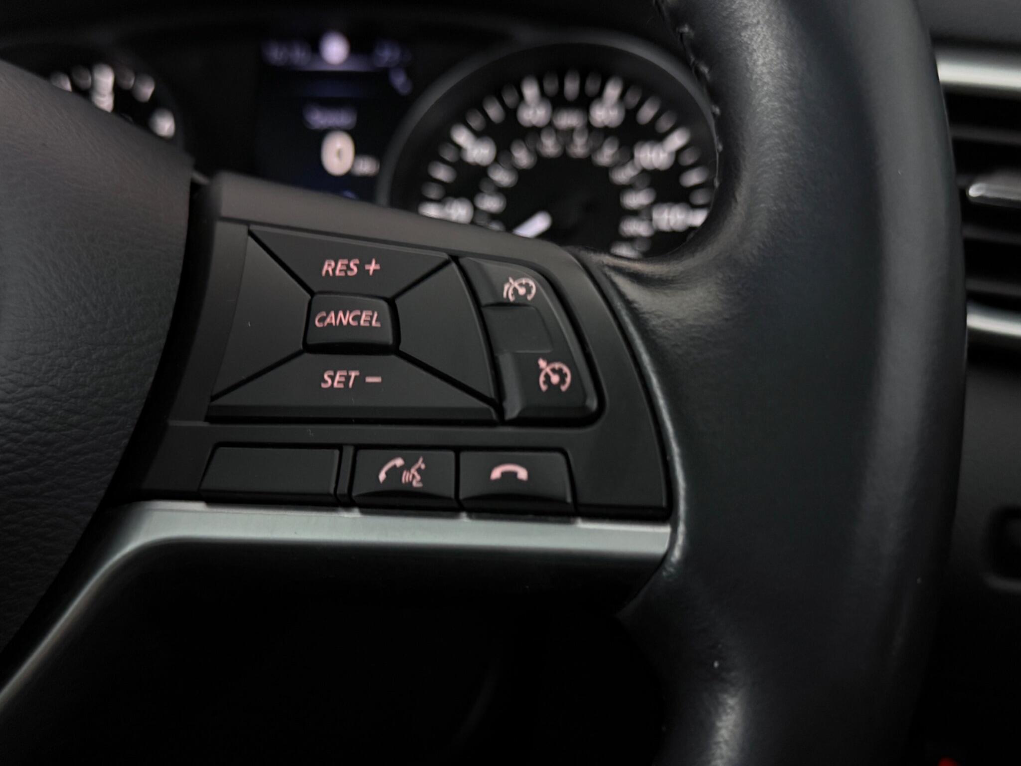 Nissan Qashqai view 16