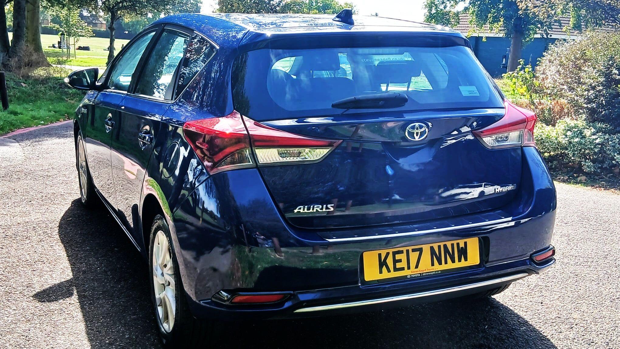 Toyota Auris view 6