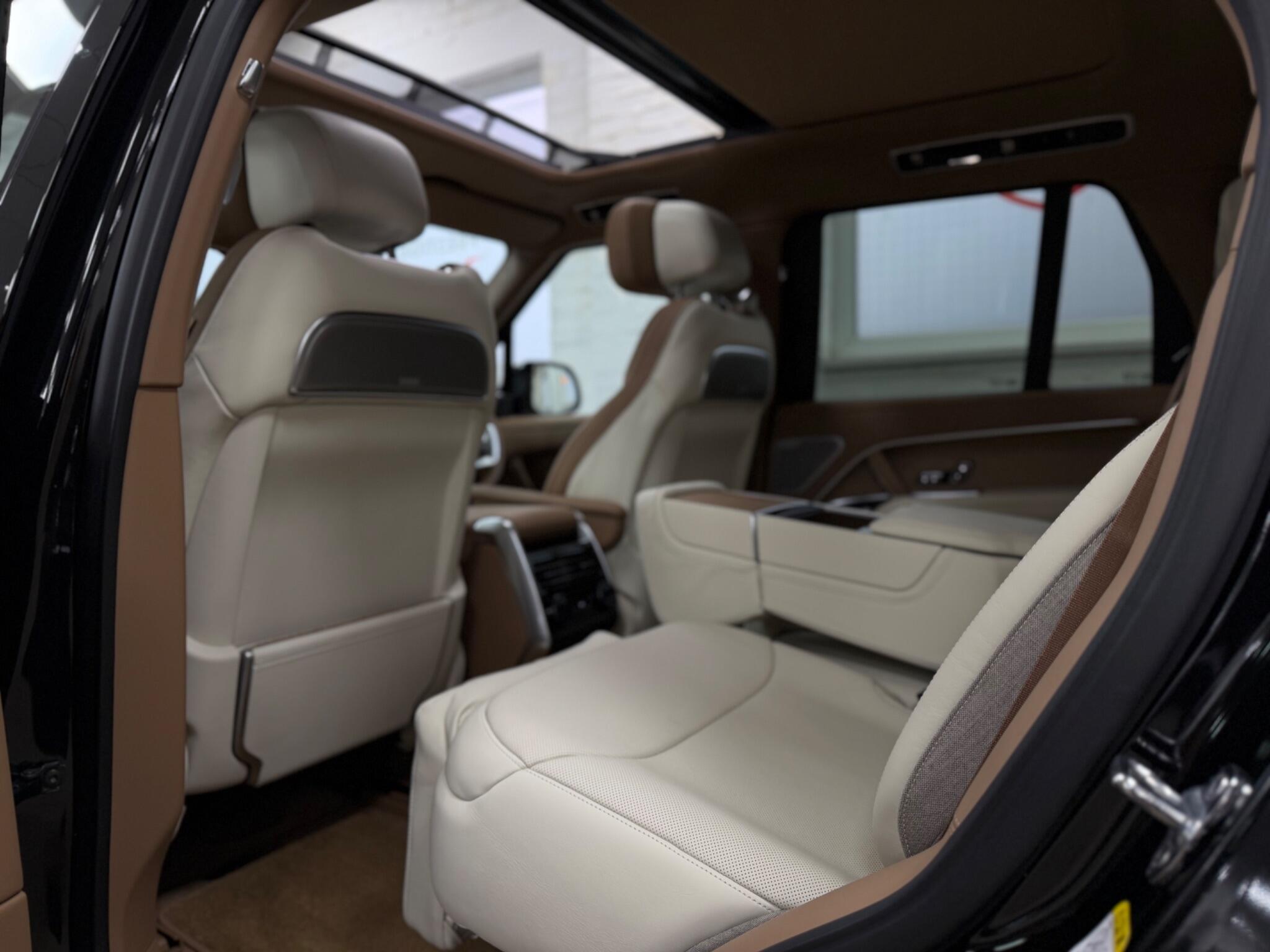 Land Rover Range Rover view 49