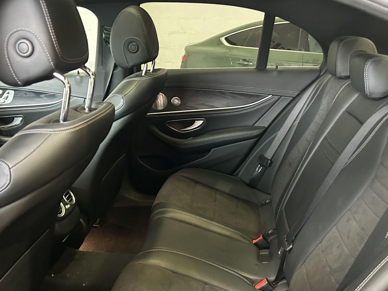 Mercedes-Benz E Class view 54