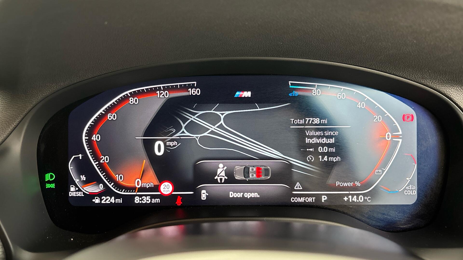 BMW X4 view 9