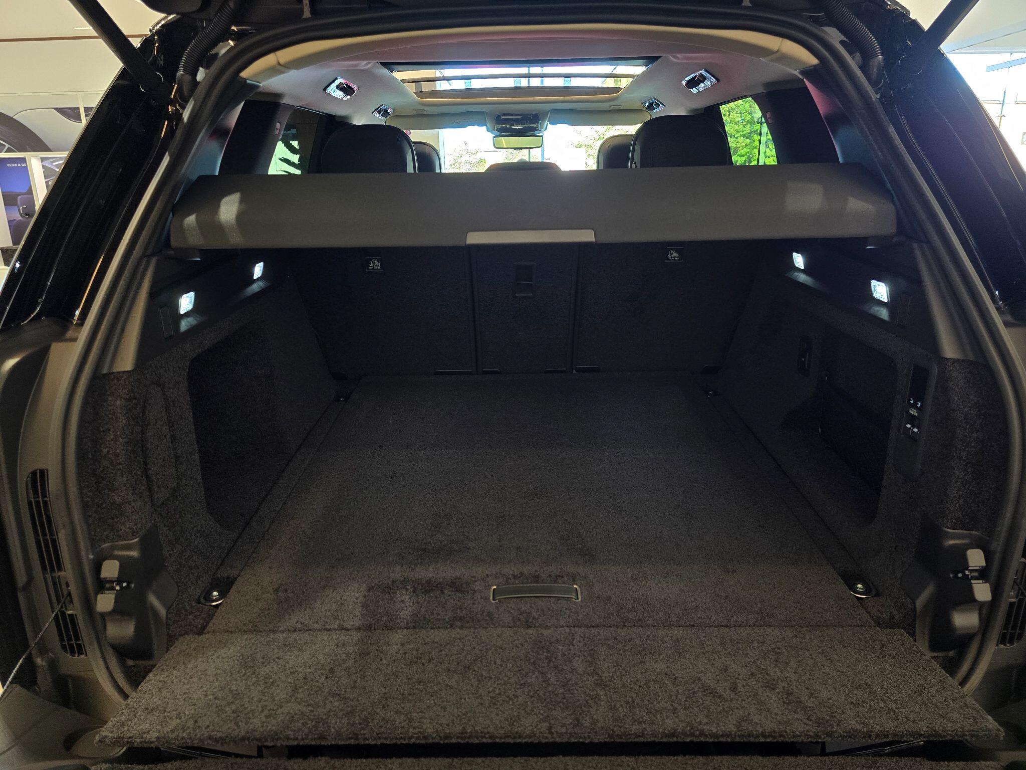 Land Rover Range Rover view 39