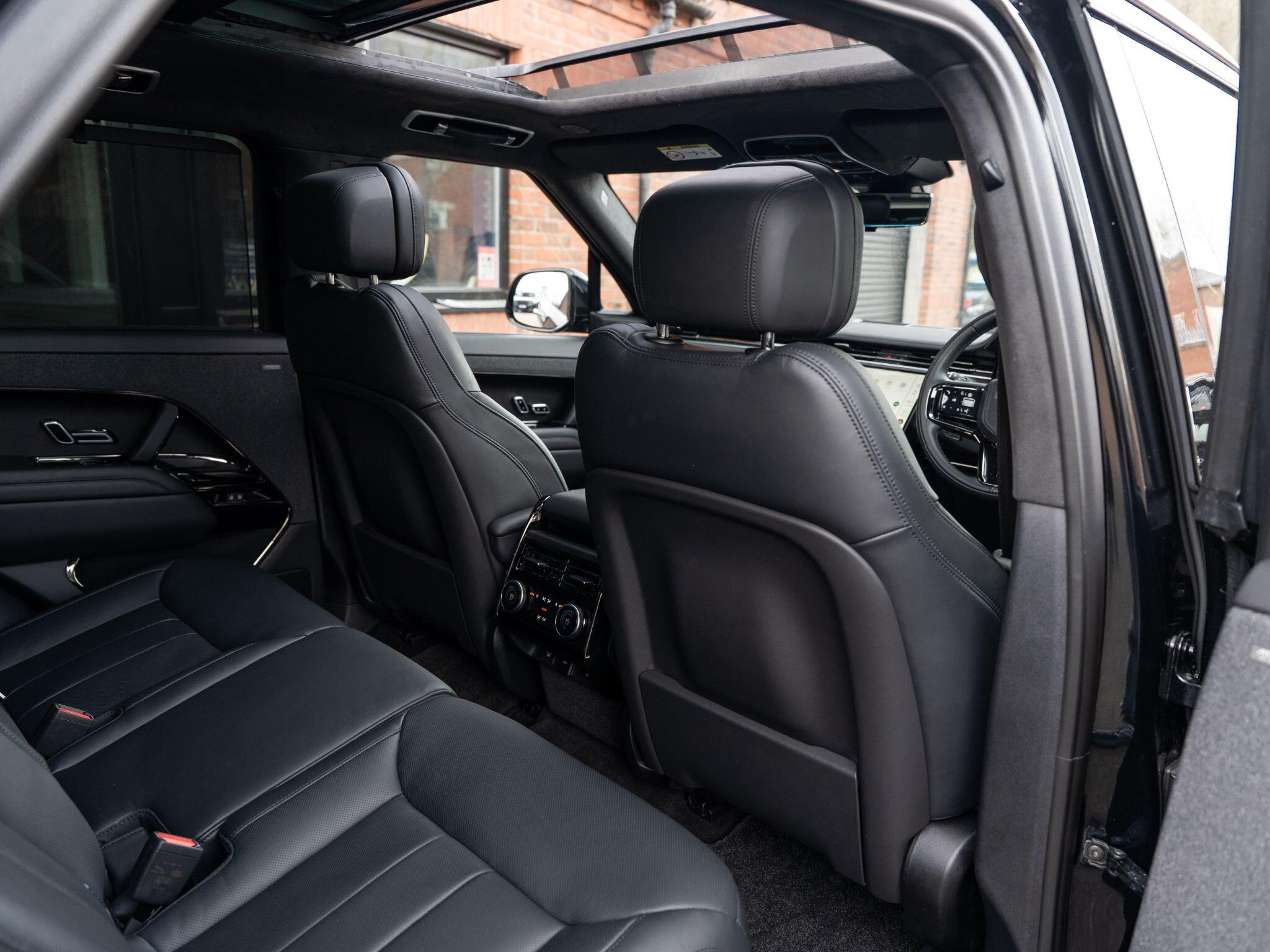 Land Rover Range Rover Sport view 50
