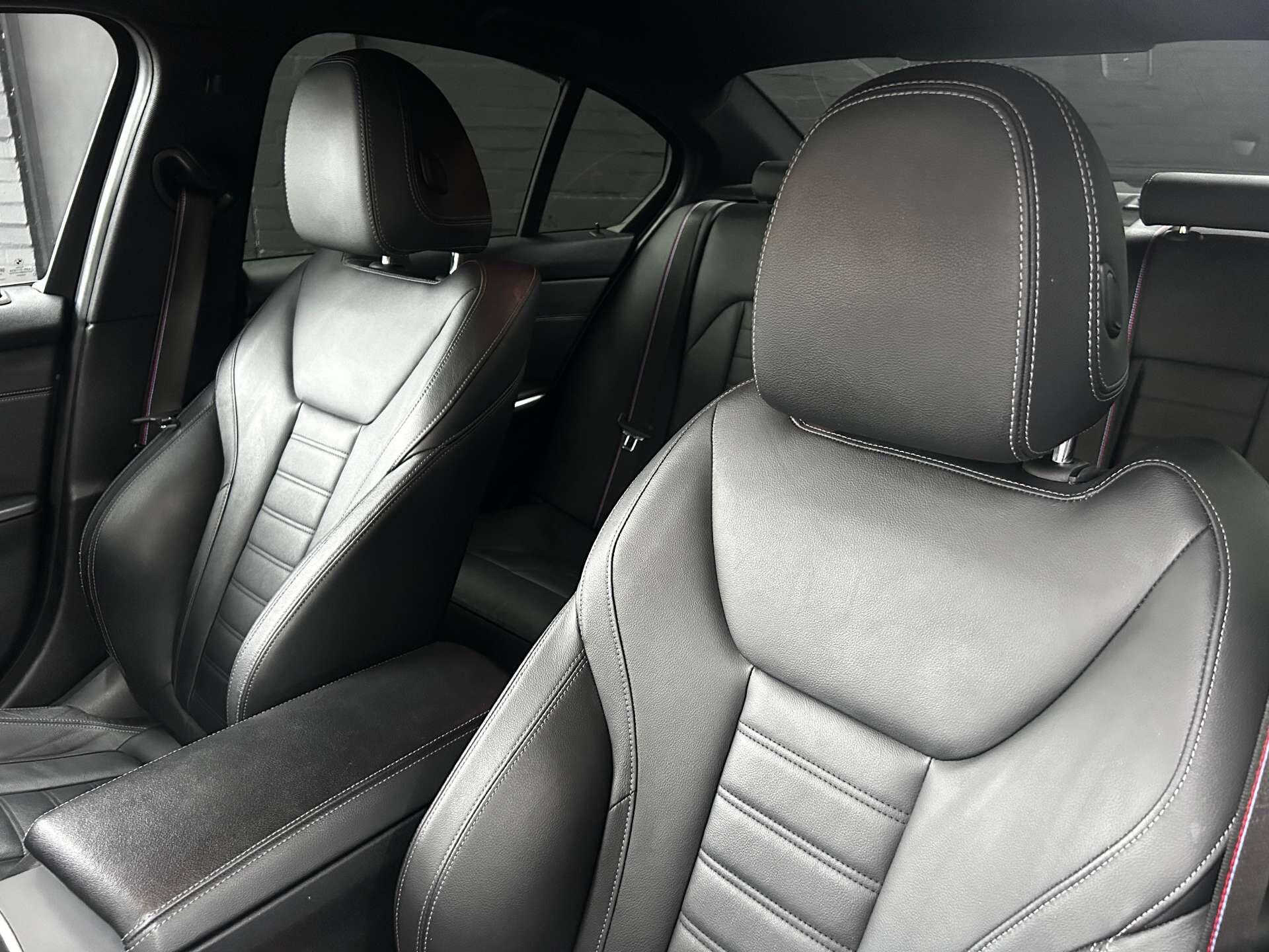 BMW 3 Series view 64