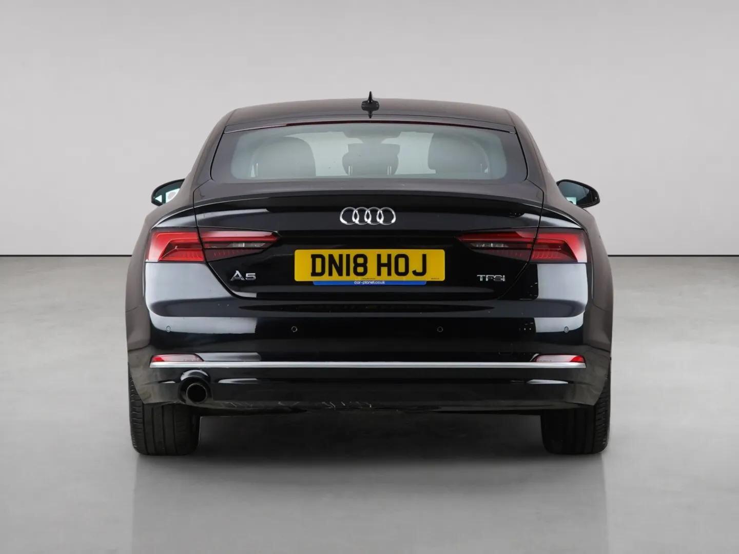 Audi A5 view 7