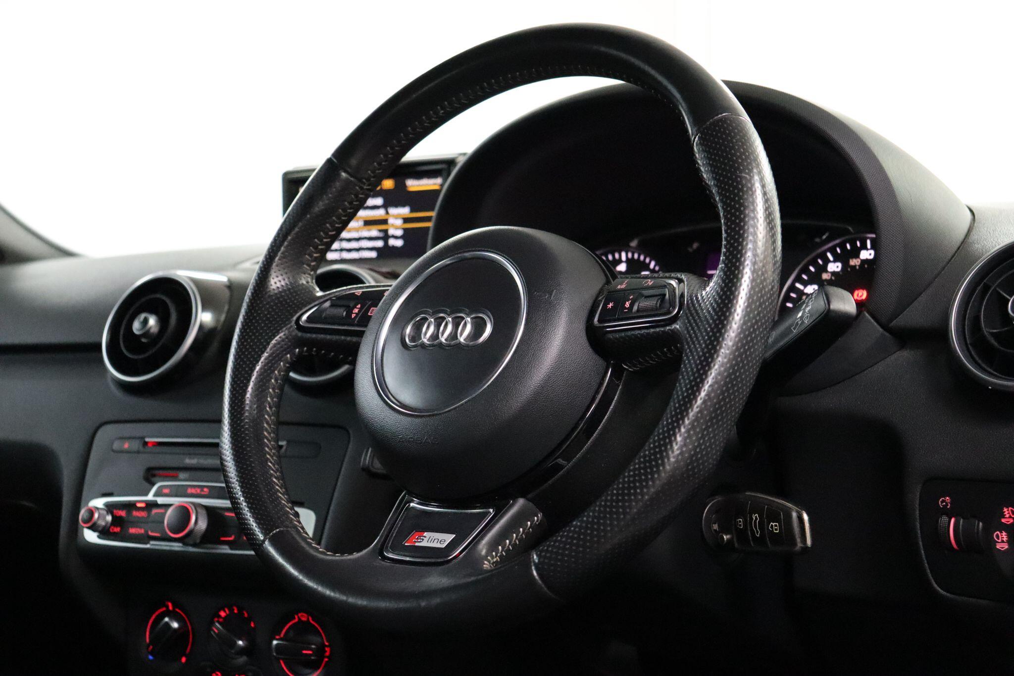 Audi A1 view 12