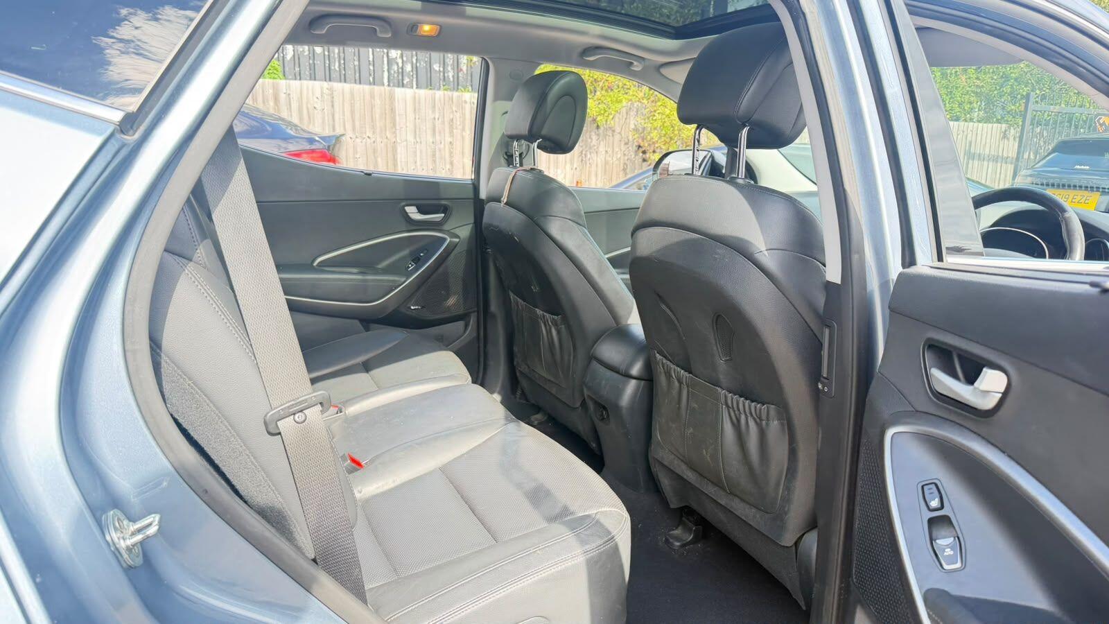 Hyundai Santa Fe view 14