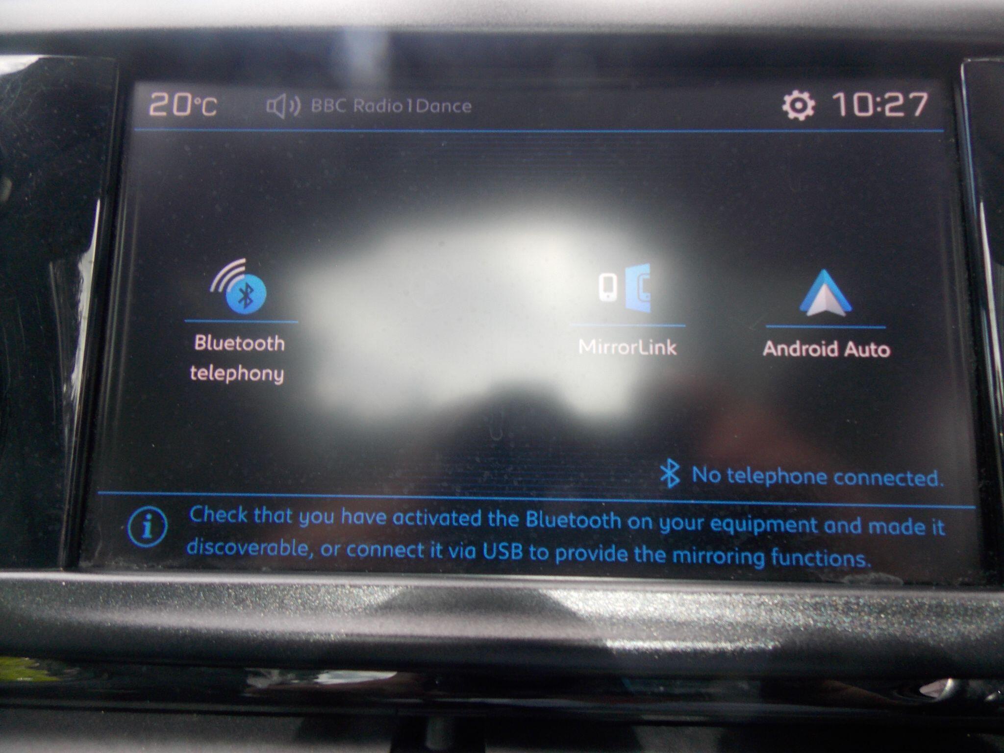 Peugeot 208 view 39