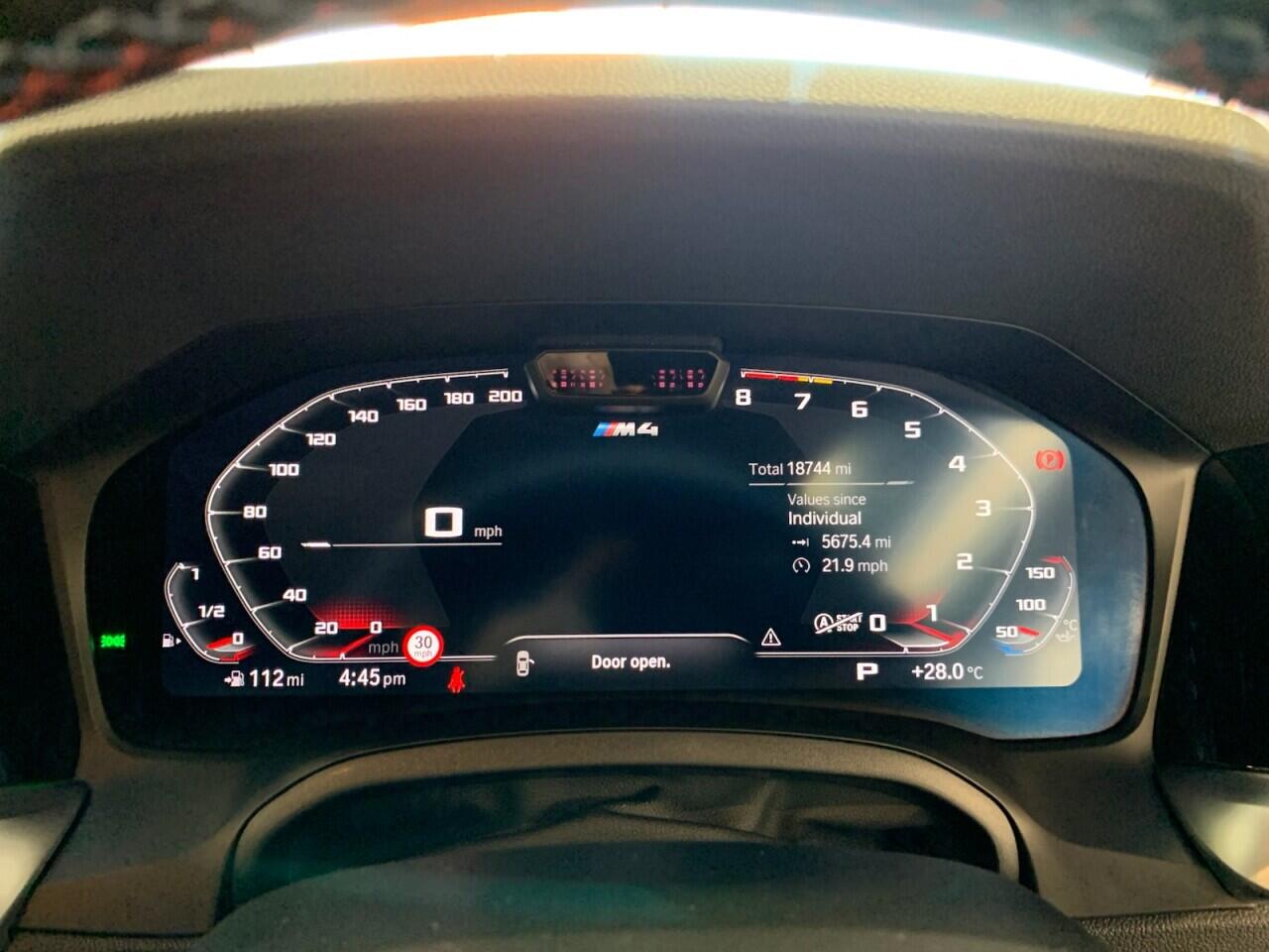 BMW M4 view 32