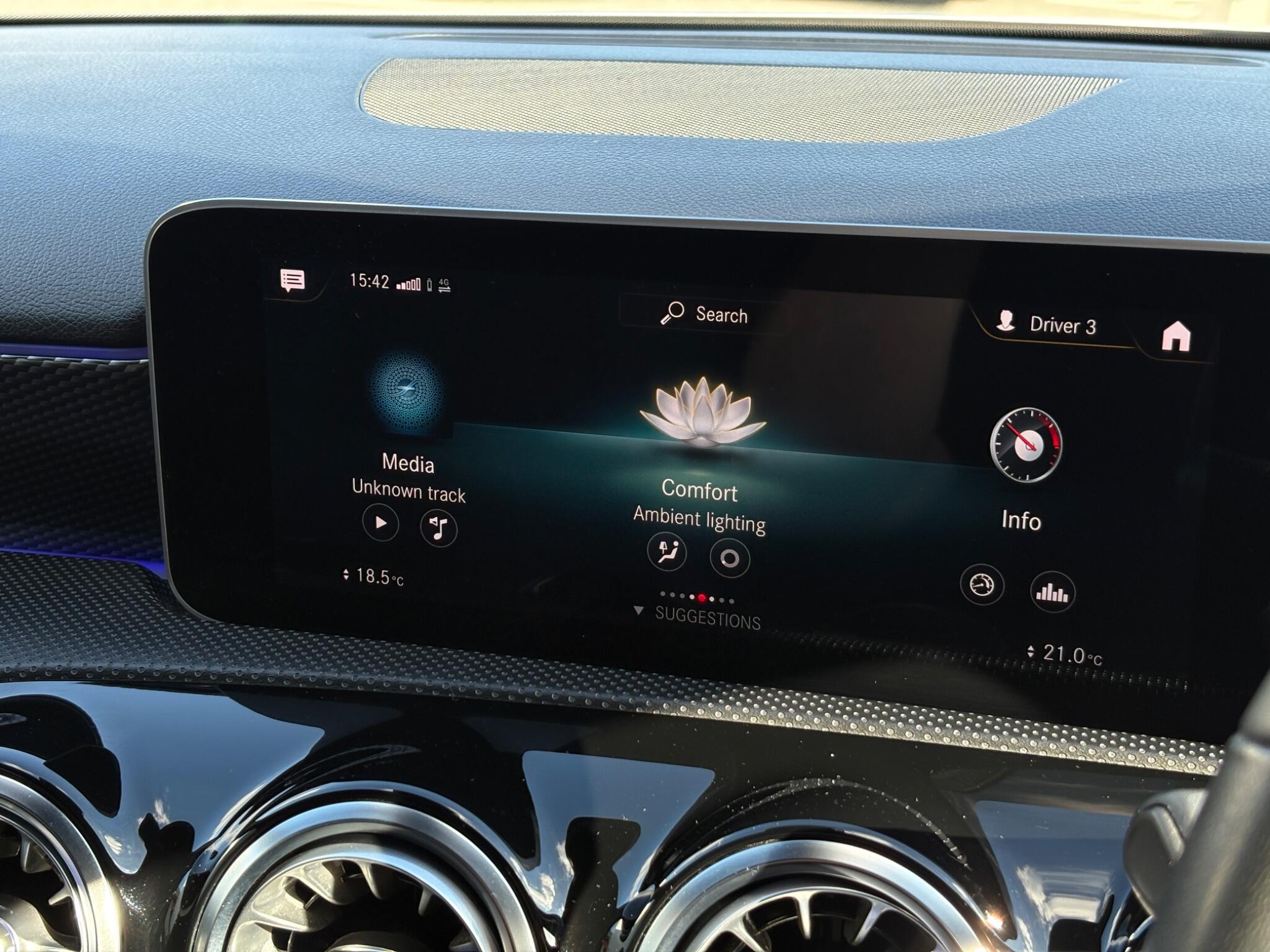 Mercedes-Benz A-Class view 29