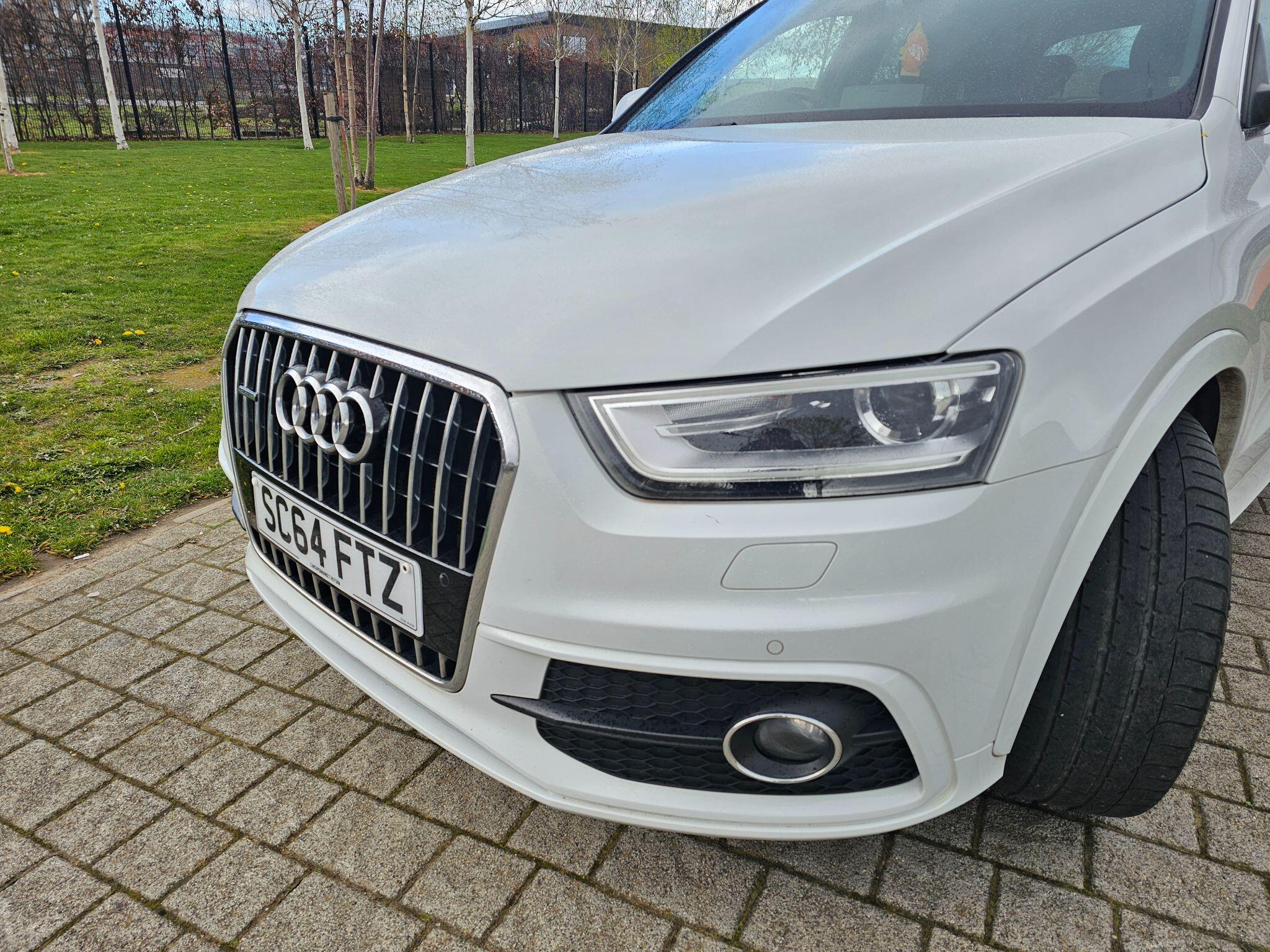 Audi Q3 view 34